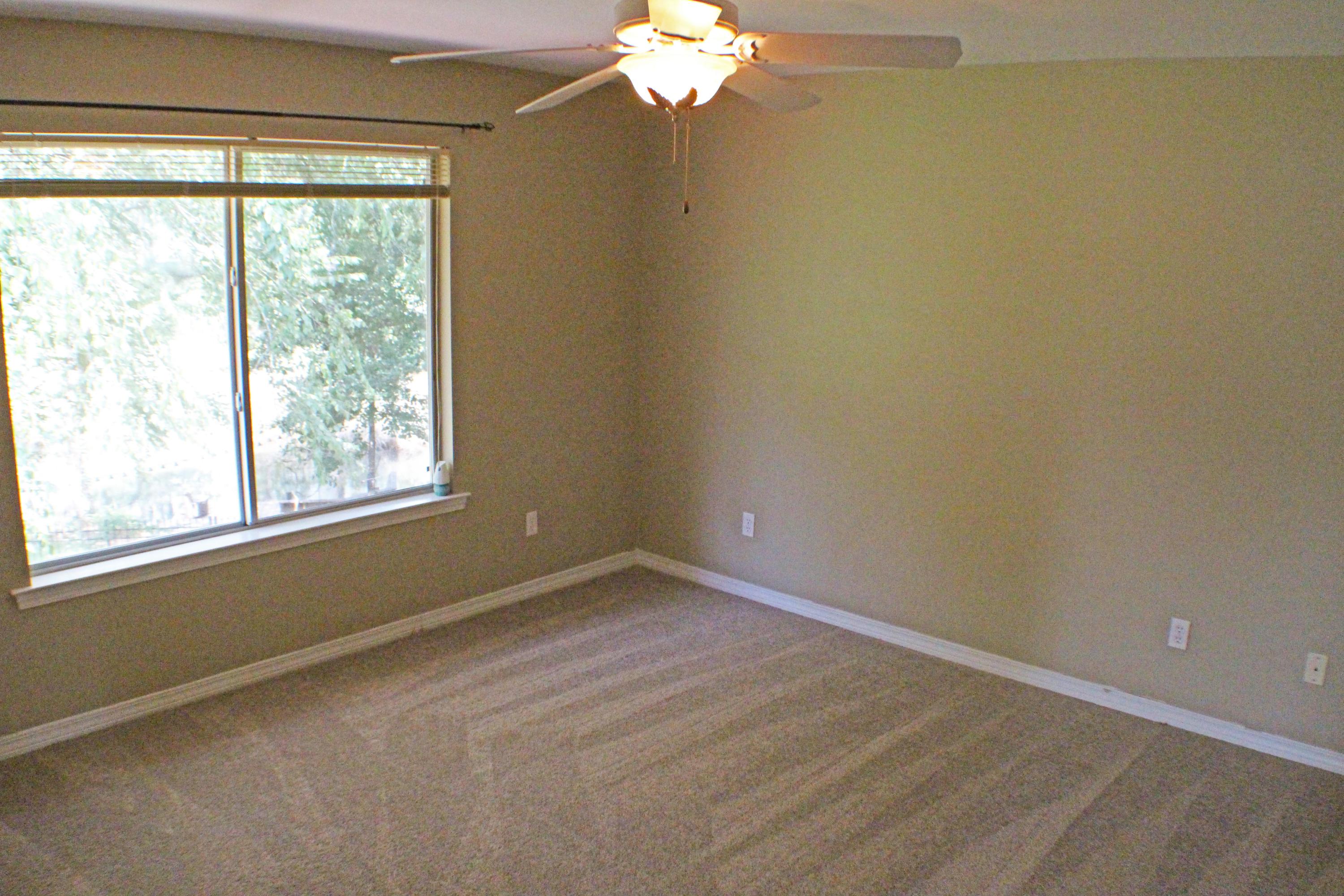 PINEWOOD ESTATES - Residential