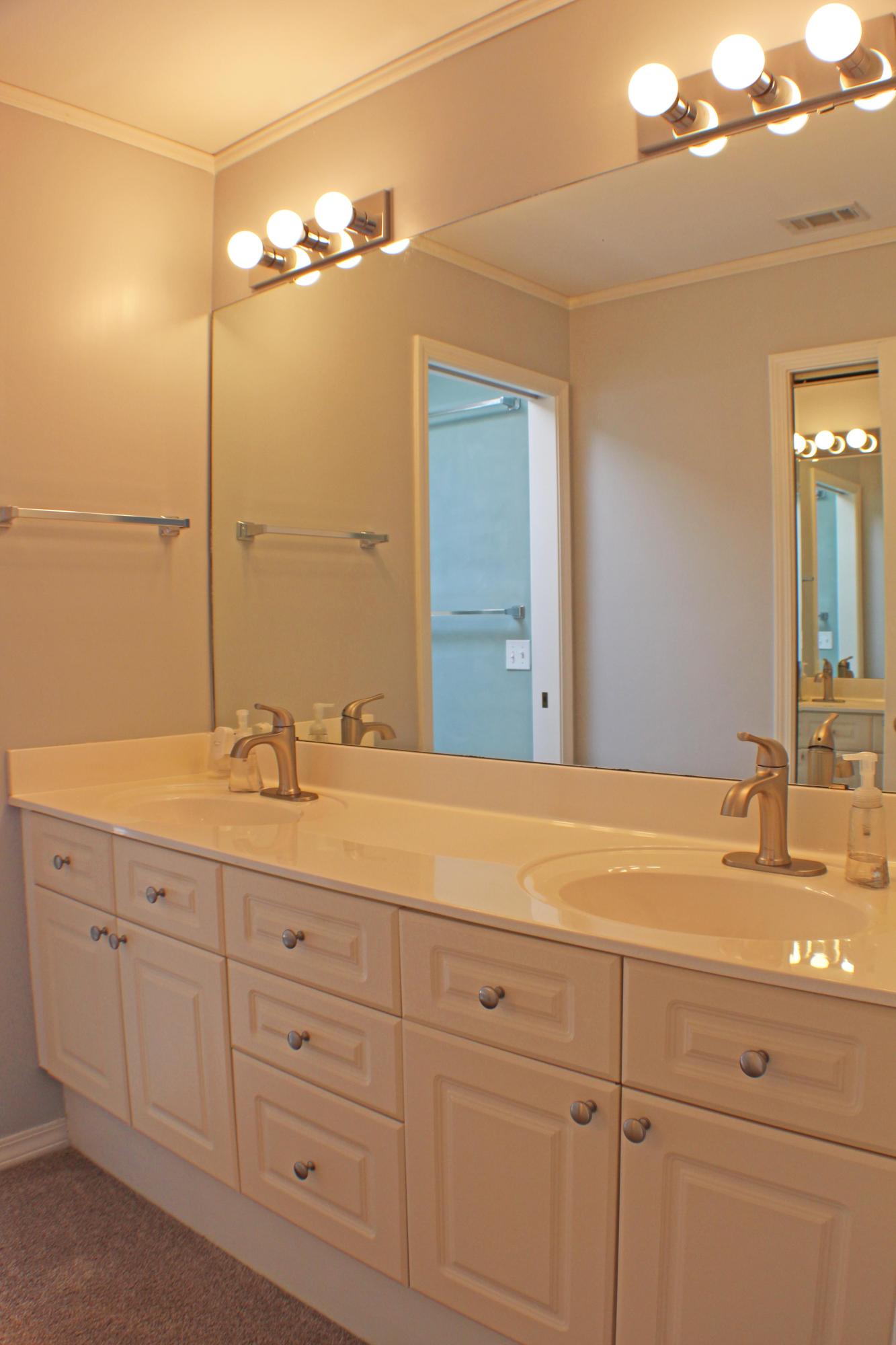 PINEWOOD ESTATES - Residential