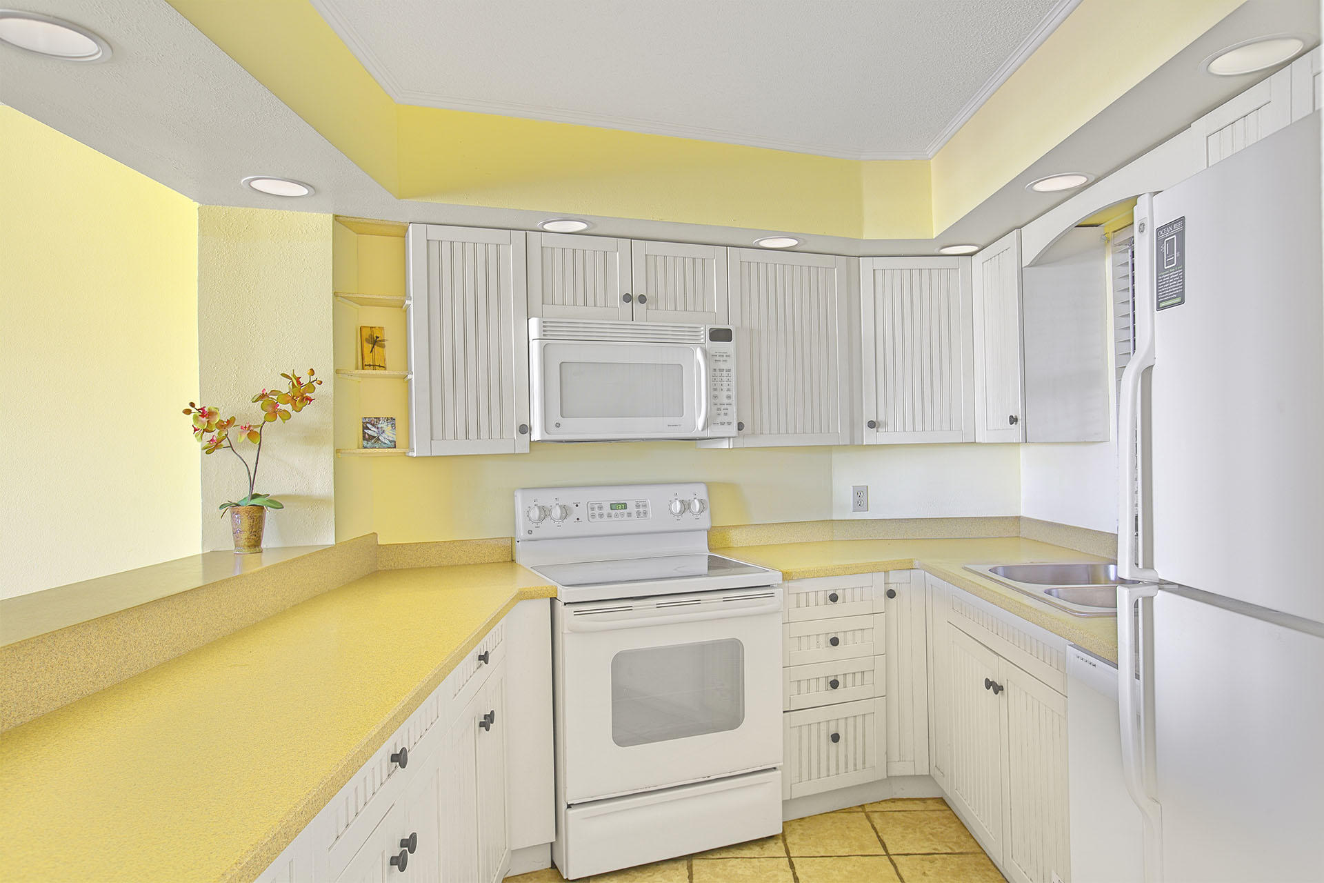 BEACHSIDE 2 CONDO - Residential