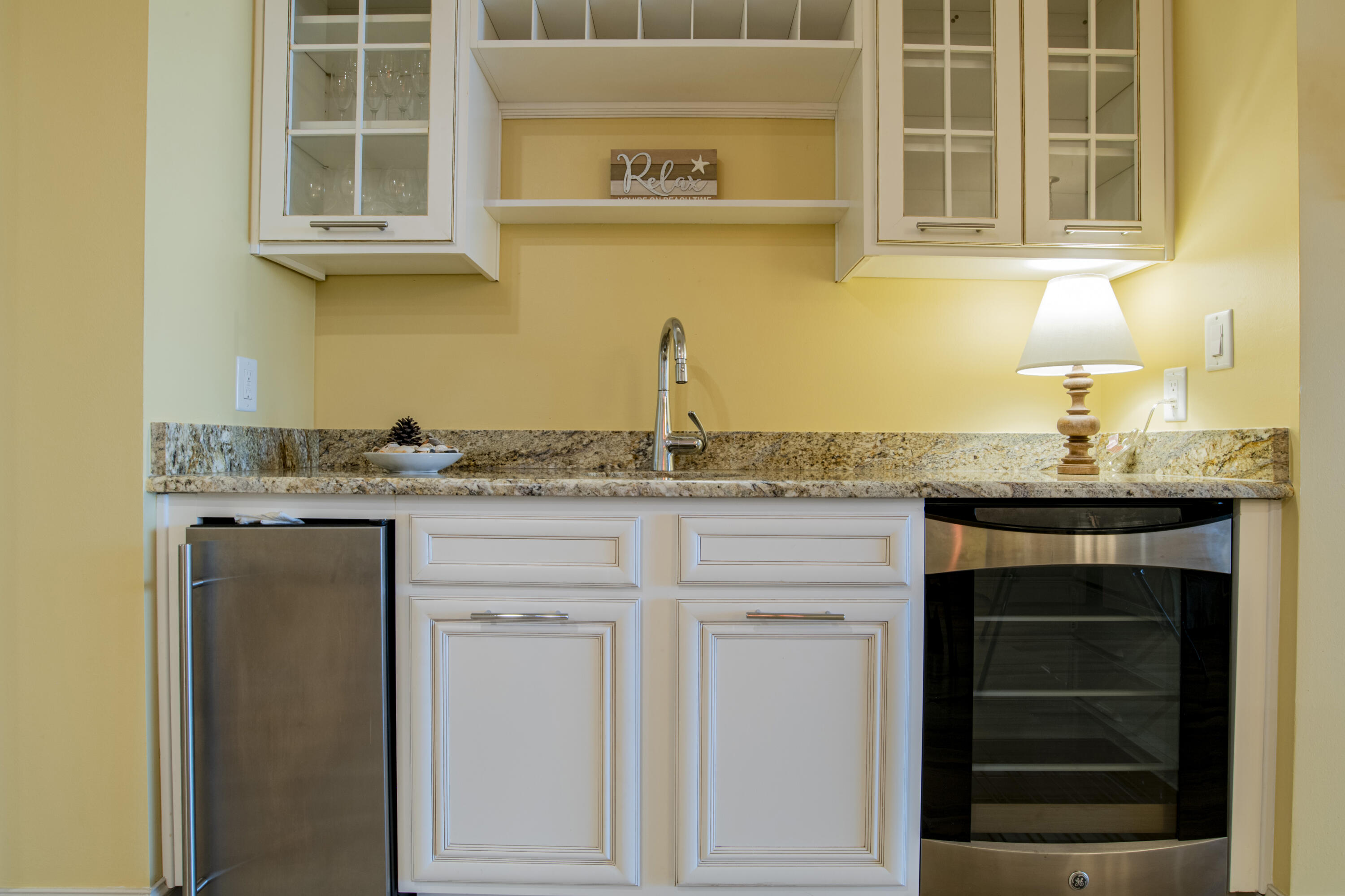 VISTA DEL MAR CONDO - Residential