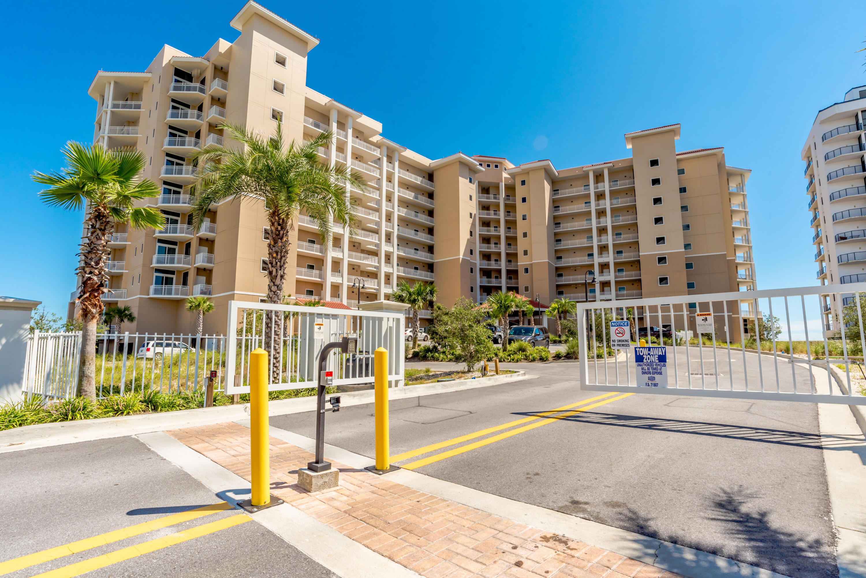 VISTA DEL MAR CONDO - Residential