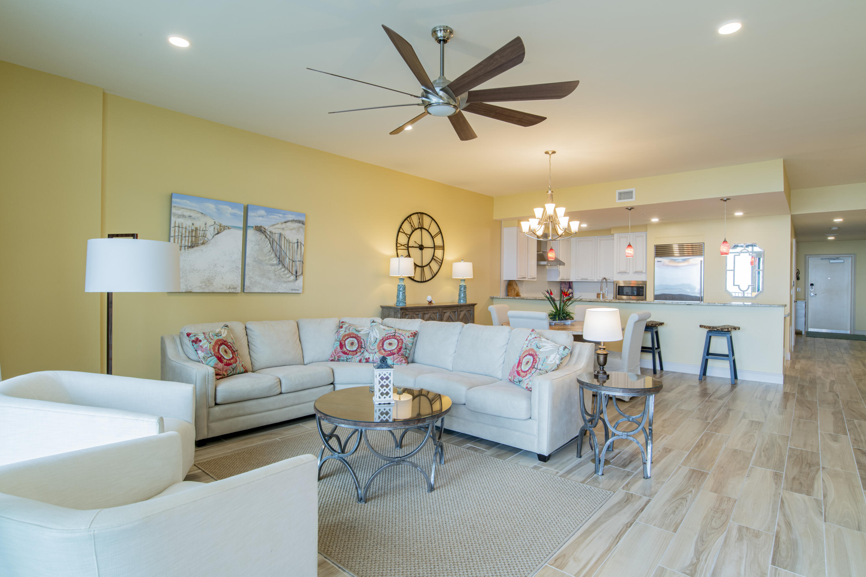 VISTA DEL MAR CONDO - Residential