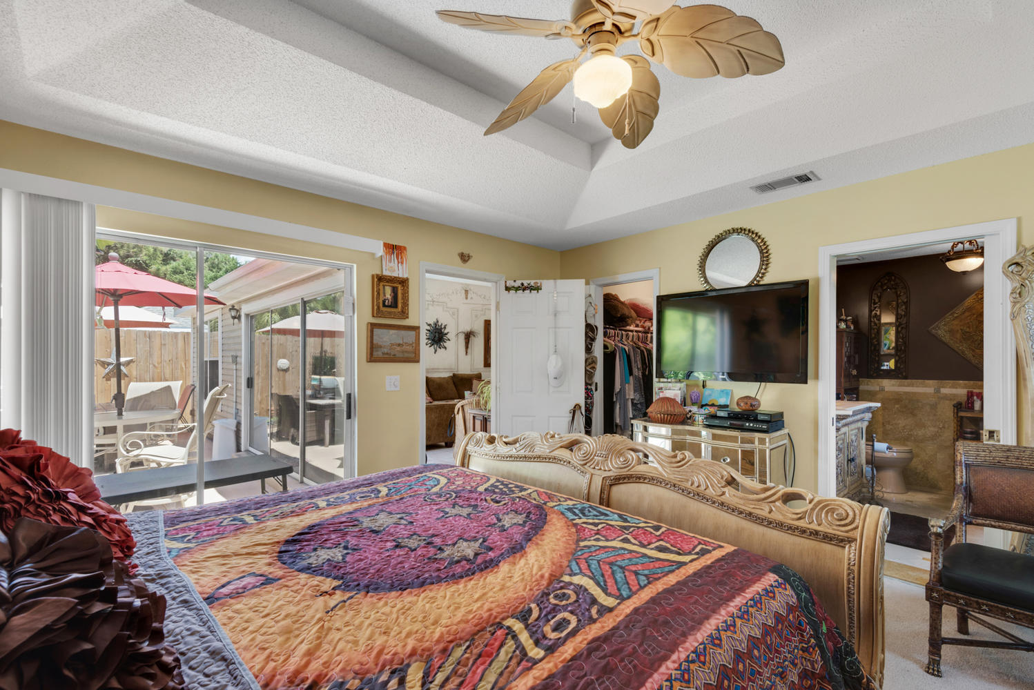 HARBOR BREEZE - Residential