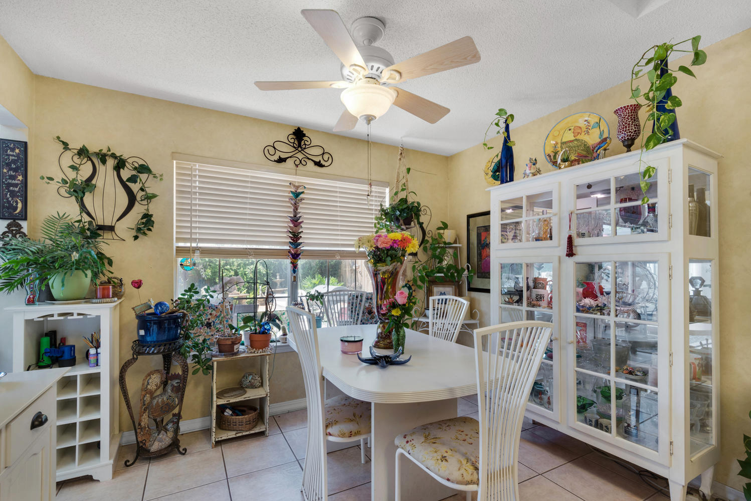 HARBOR BREEZE - Residential