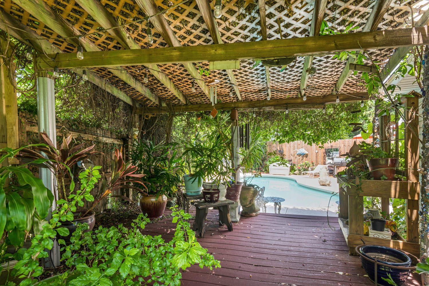 HARBOR BREEZE - Residential