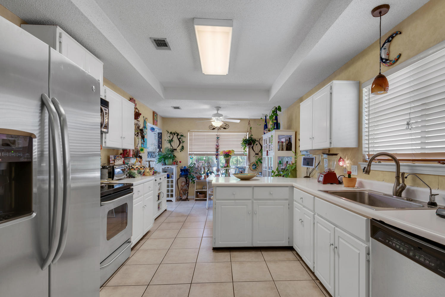 HARBOR BREEZE - Residential