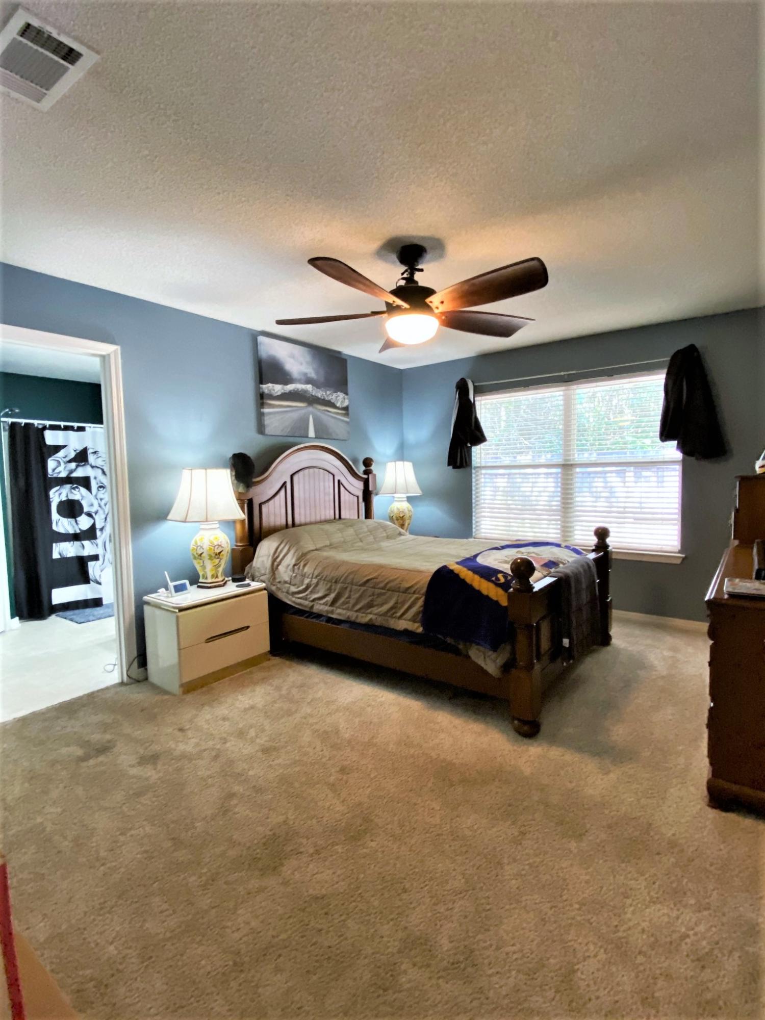 VILLAS AT CHANTILLY THE - Residential