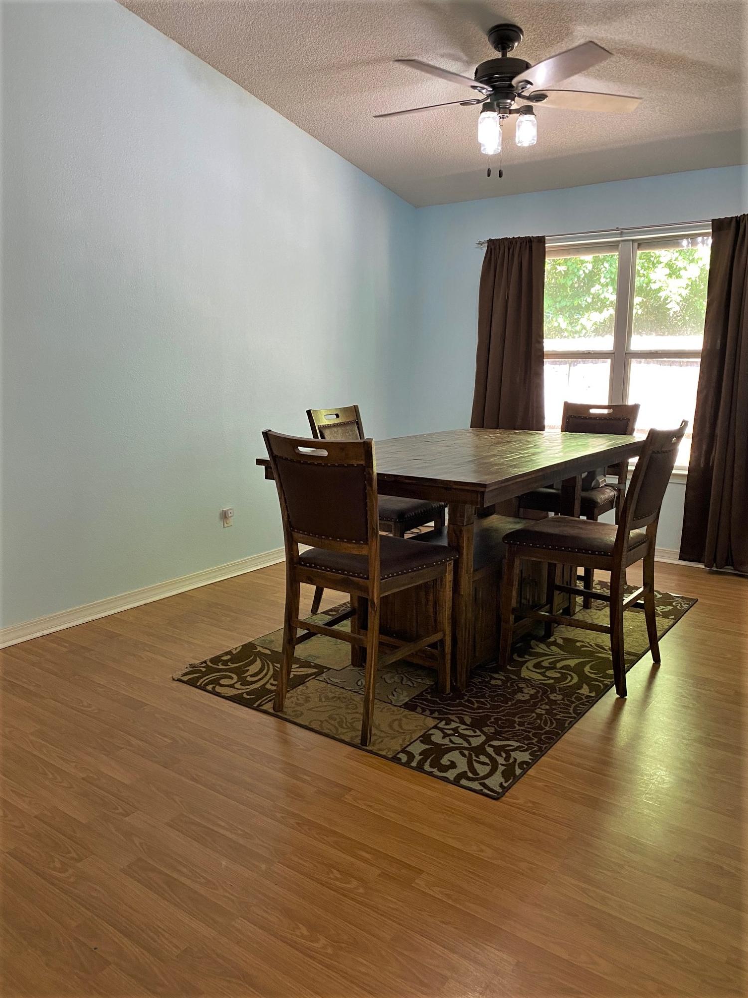 VILLAS AT CHANTILLY THE - Residential