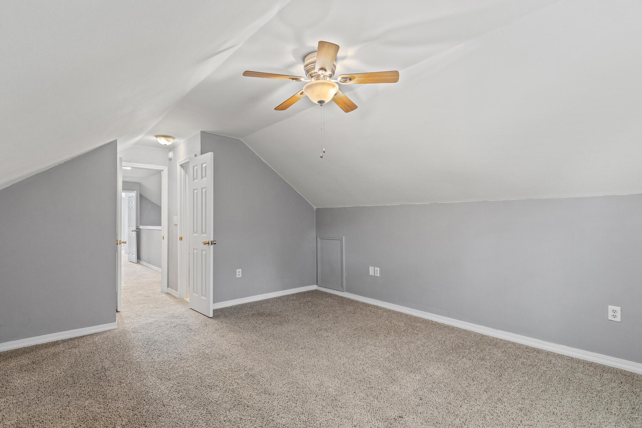 RIVERCHASE S/D PH 2 - Residential Lease
