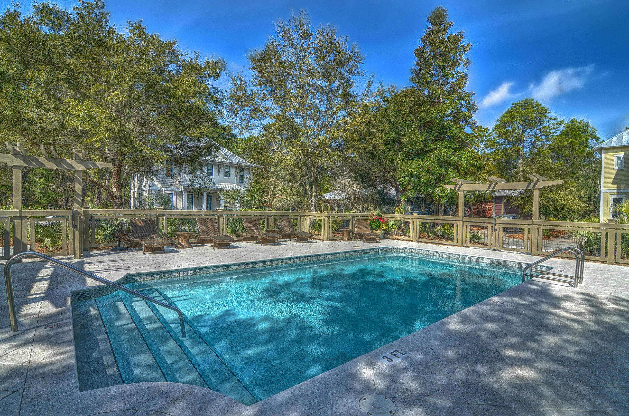 THE HAMMOCKS OF SEAGROVE - Residential