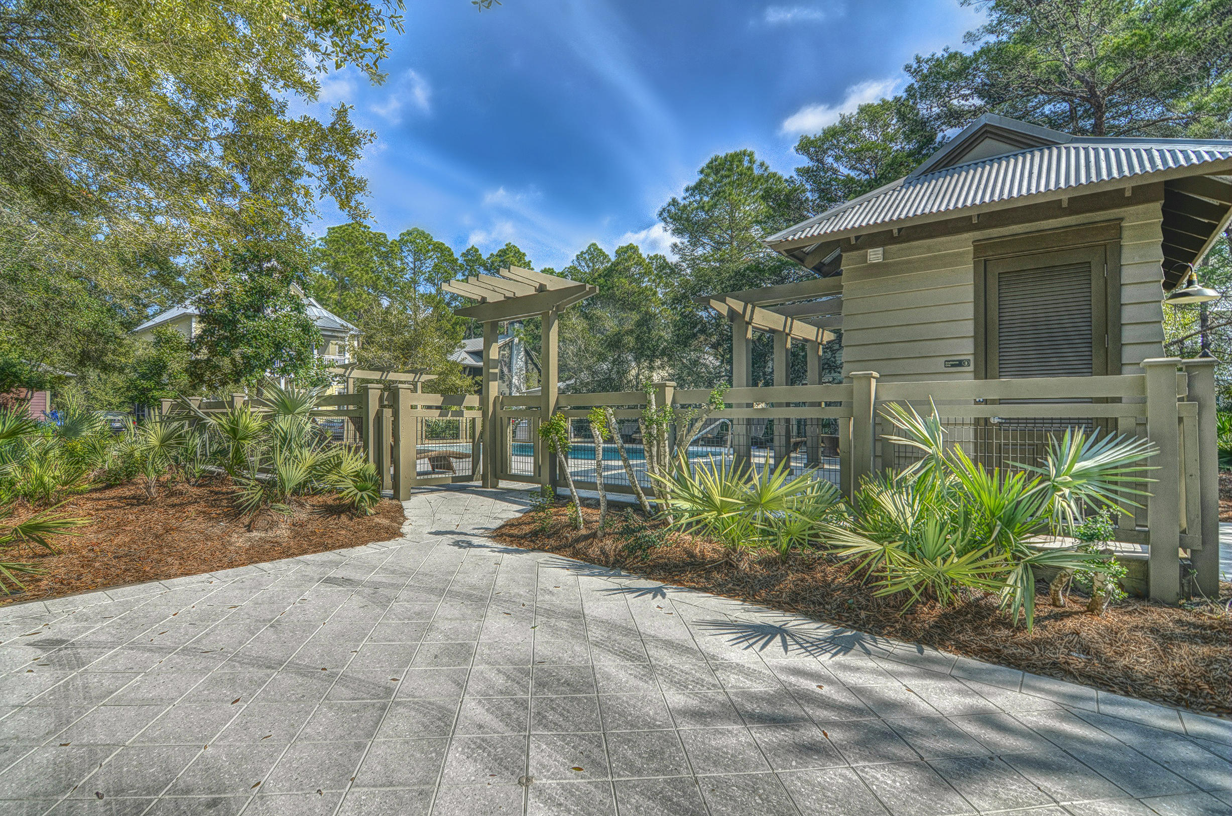 THE HAMMOCKS OF SEAGROVE - Residential