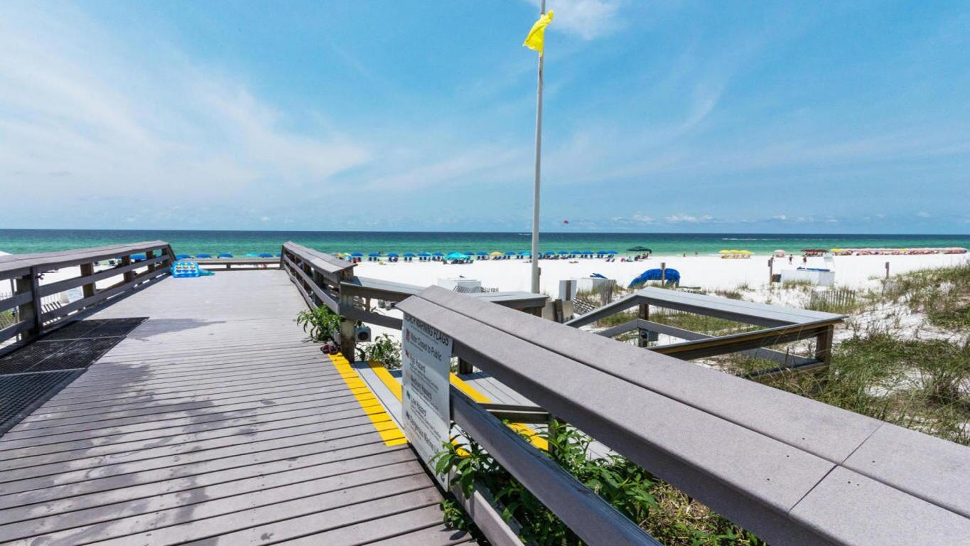 SUMMIT AT TOPS'L (THE) - Residential