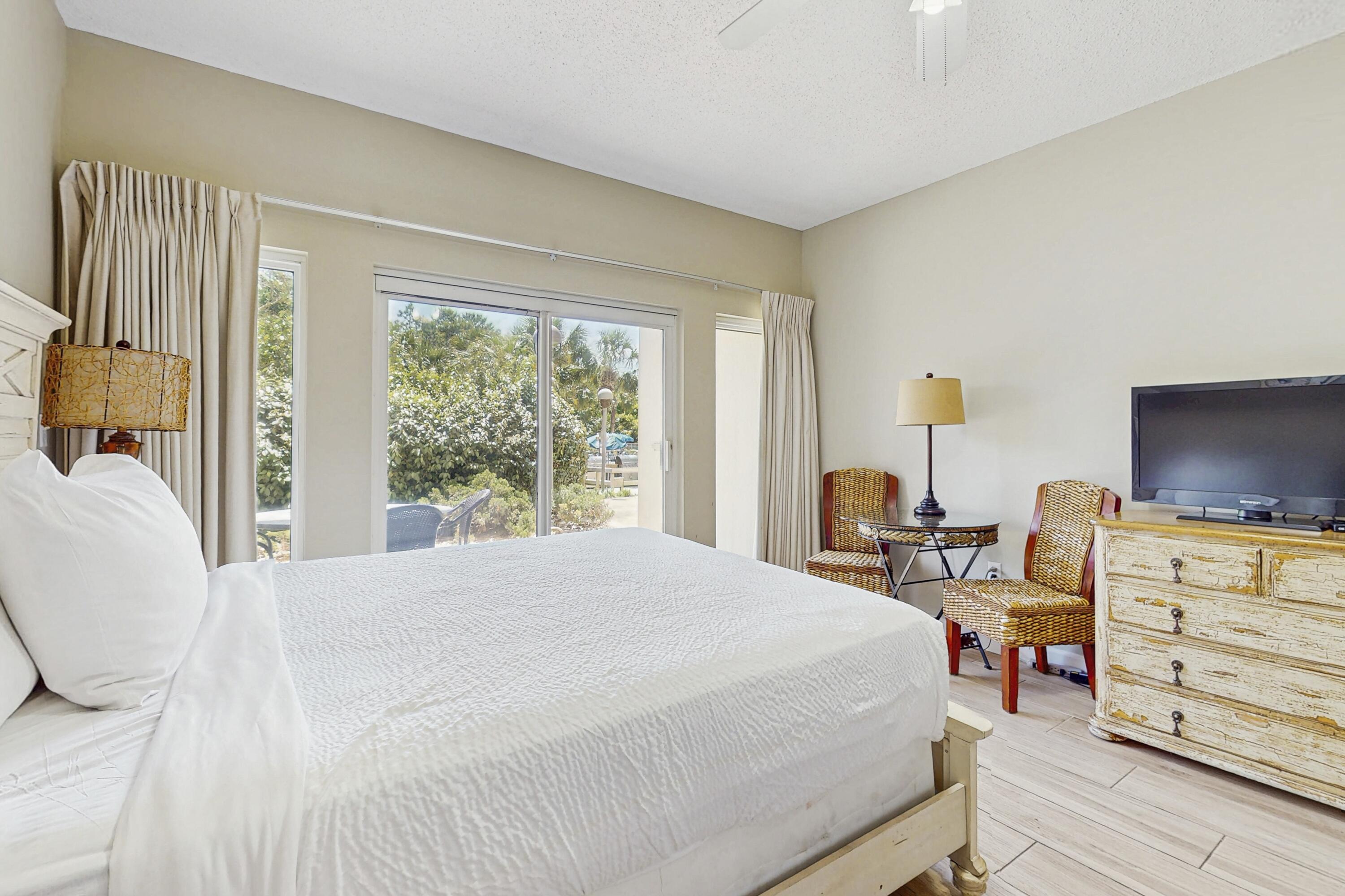 SUMMIT AT TOPS'L (THE) - Residential