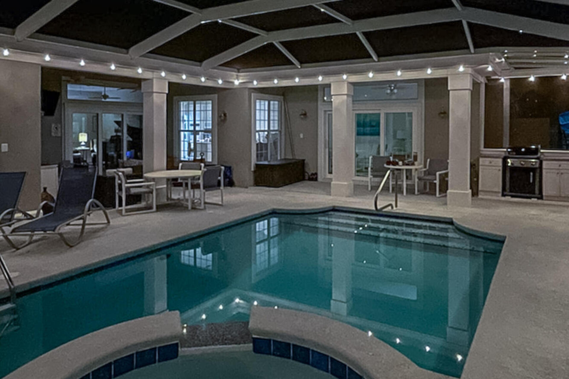 RAVEN OAKS TROON - Residential