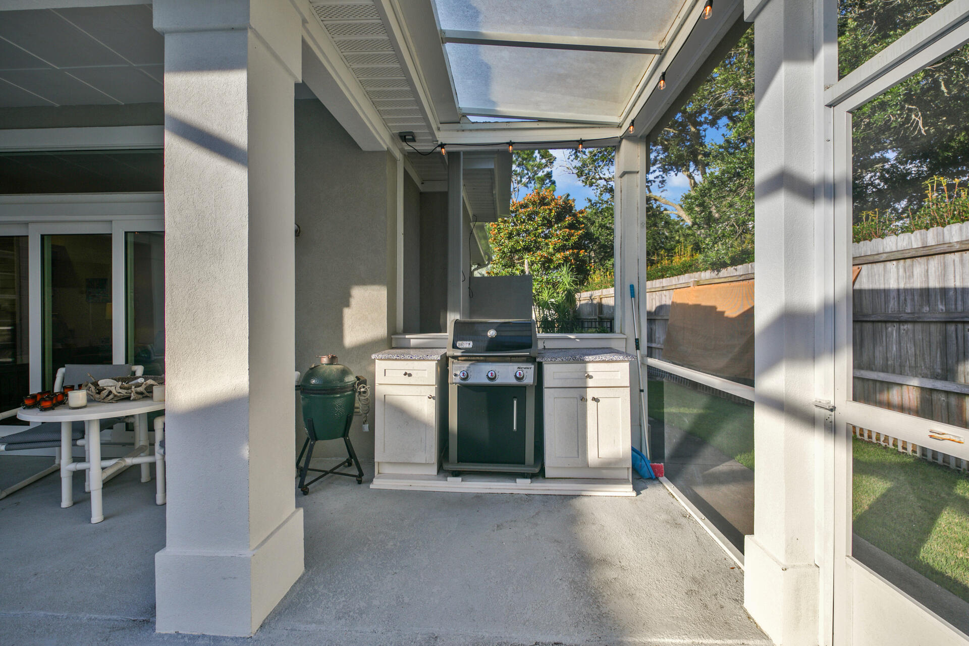 RAVEN OAKS TROON - Residential