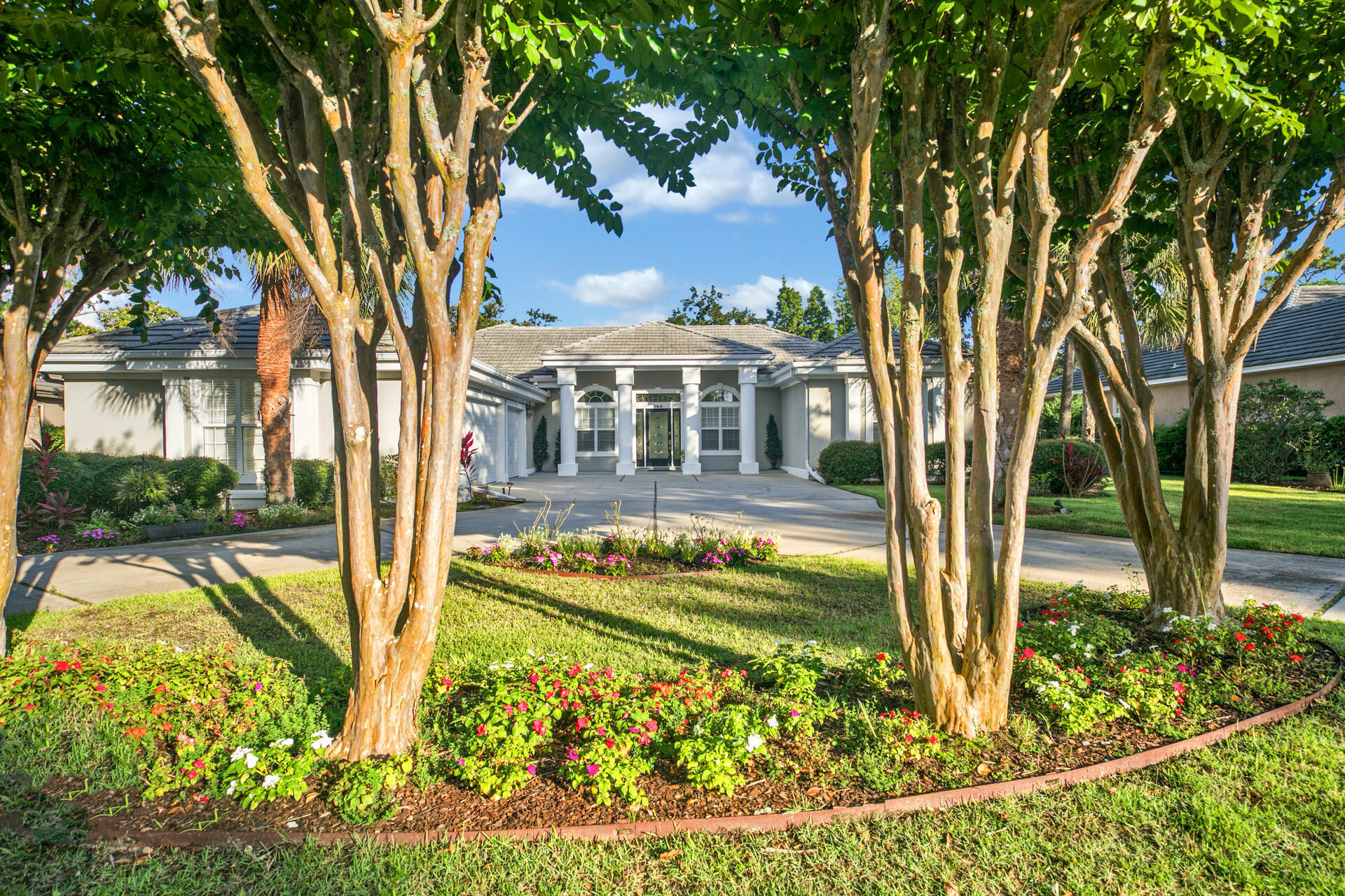 RAVEN OAKS TROON - Residential