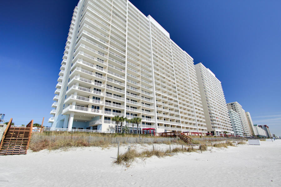 MAJESTIC BEACH TOWERS I - Residential