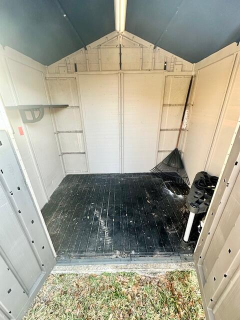 HARLAN SQUARE S/D - Residential Lease