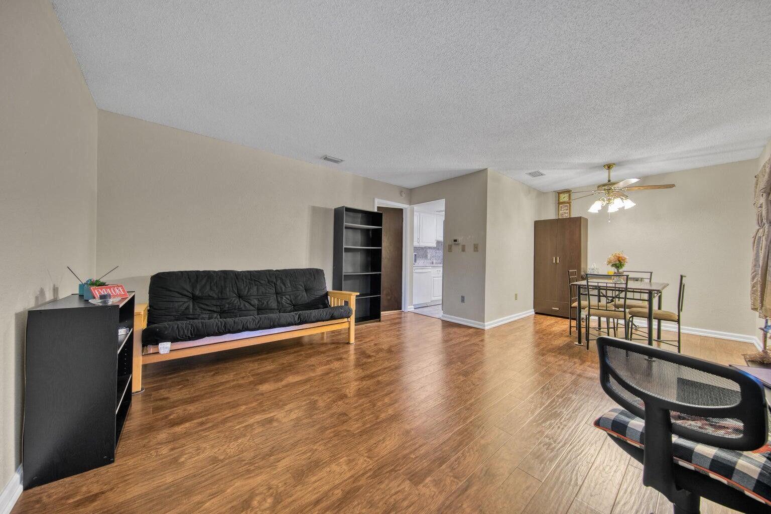 COLLEGE PARK CONDO - Residential Lease