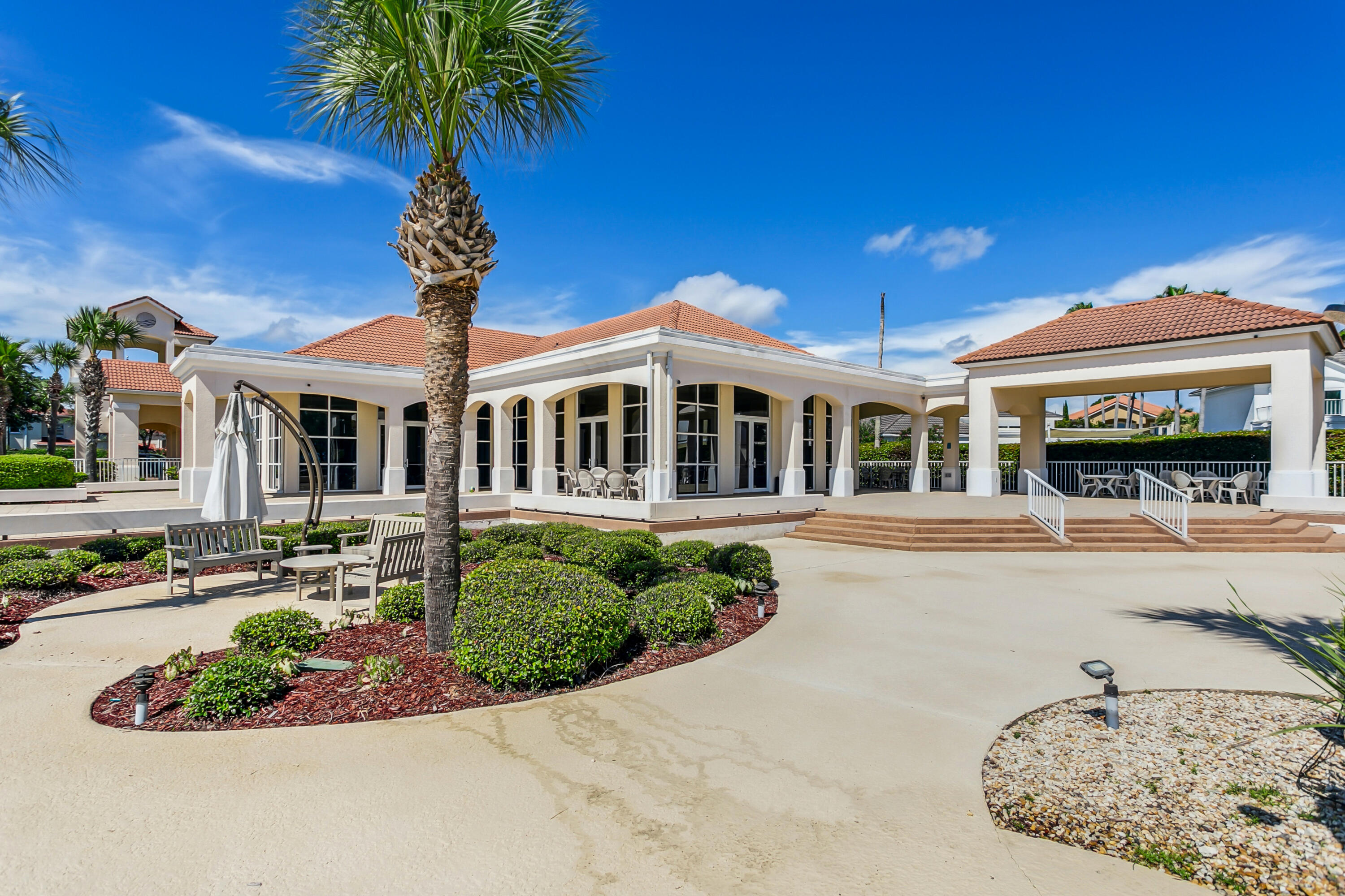 SUNSET BEACH - Residential