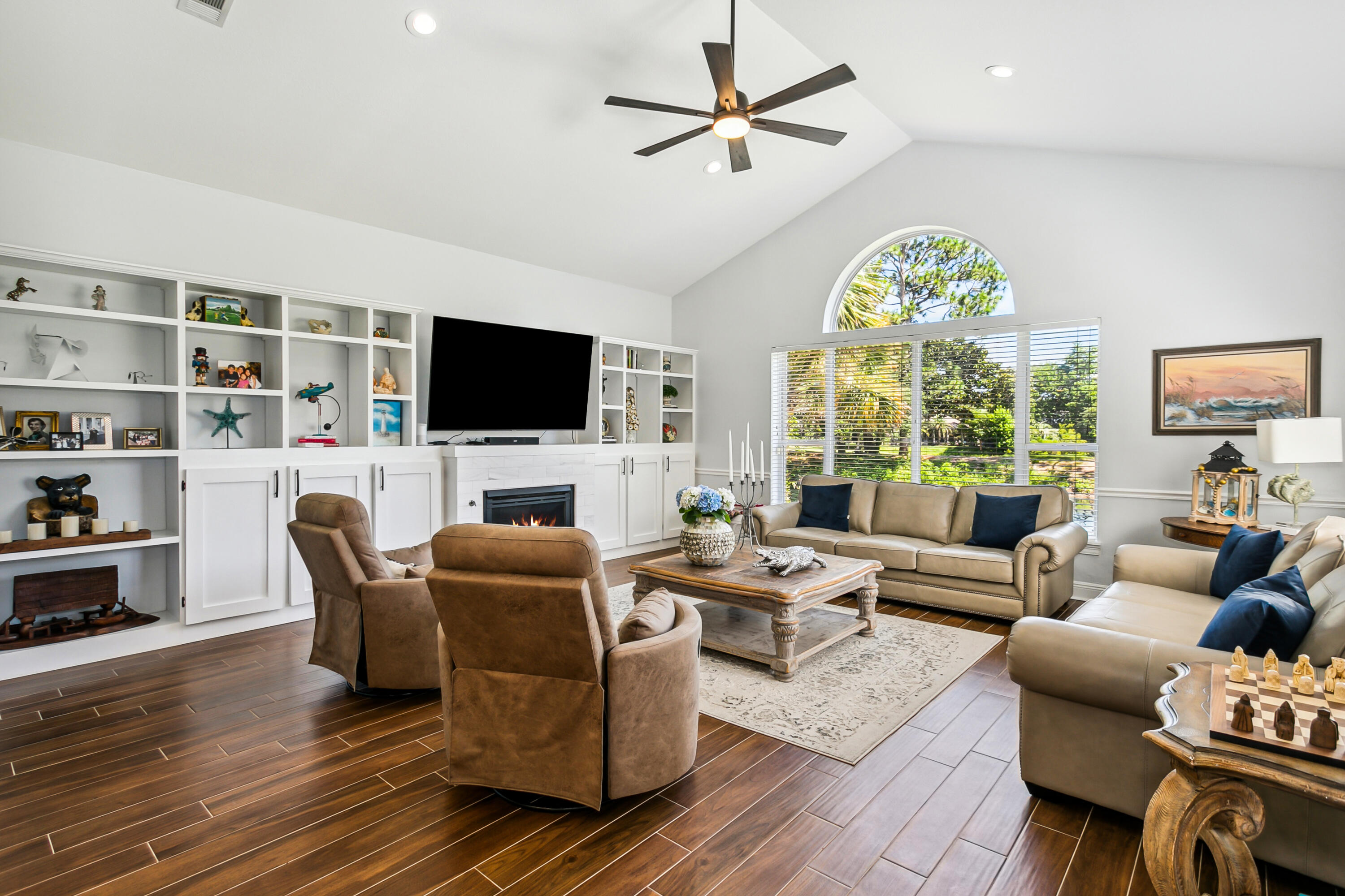 SUNSET BEACH - Residential