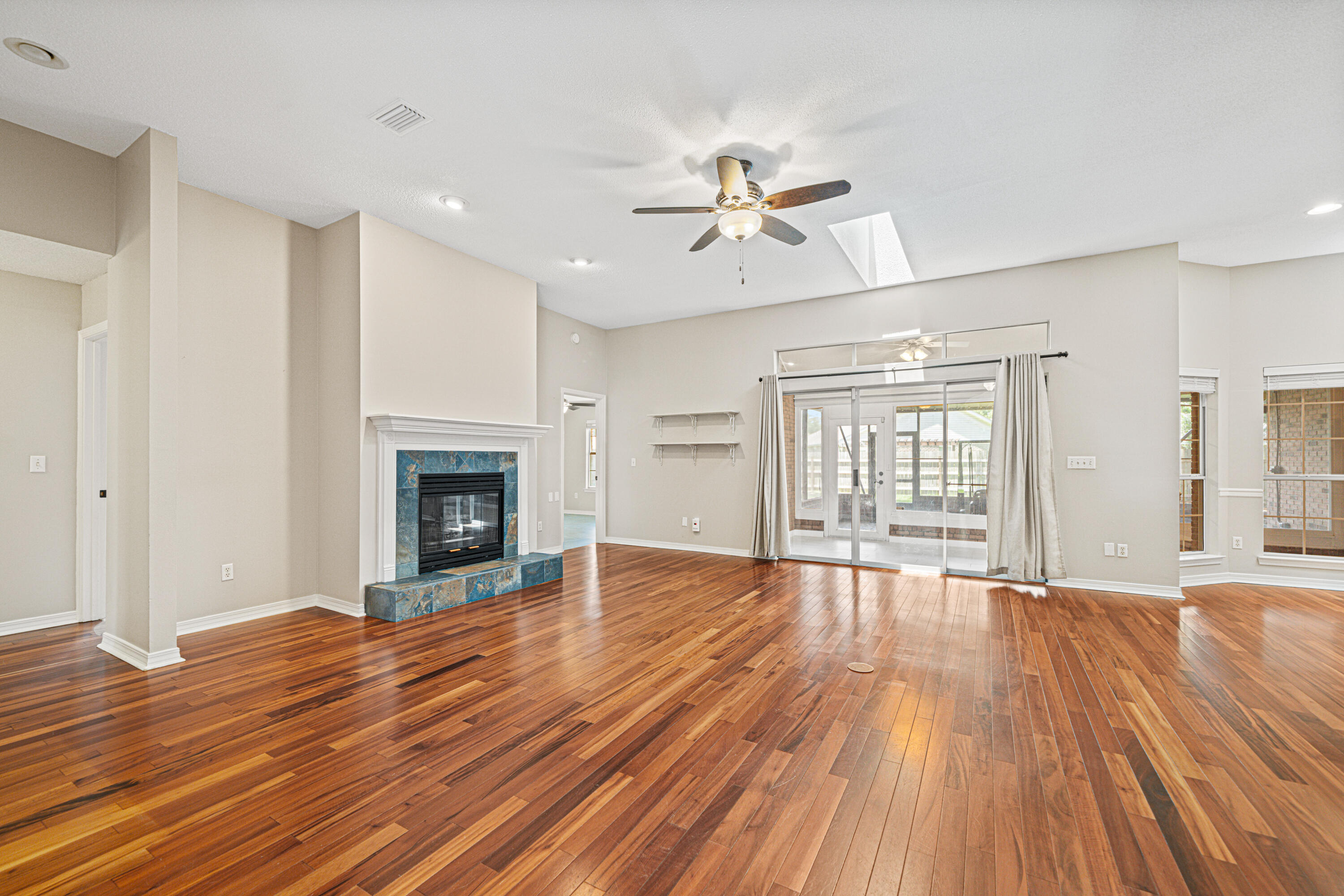 MAGNOLIA FOREST S/D - Residential