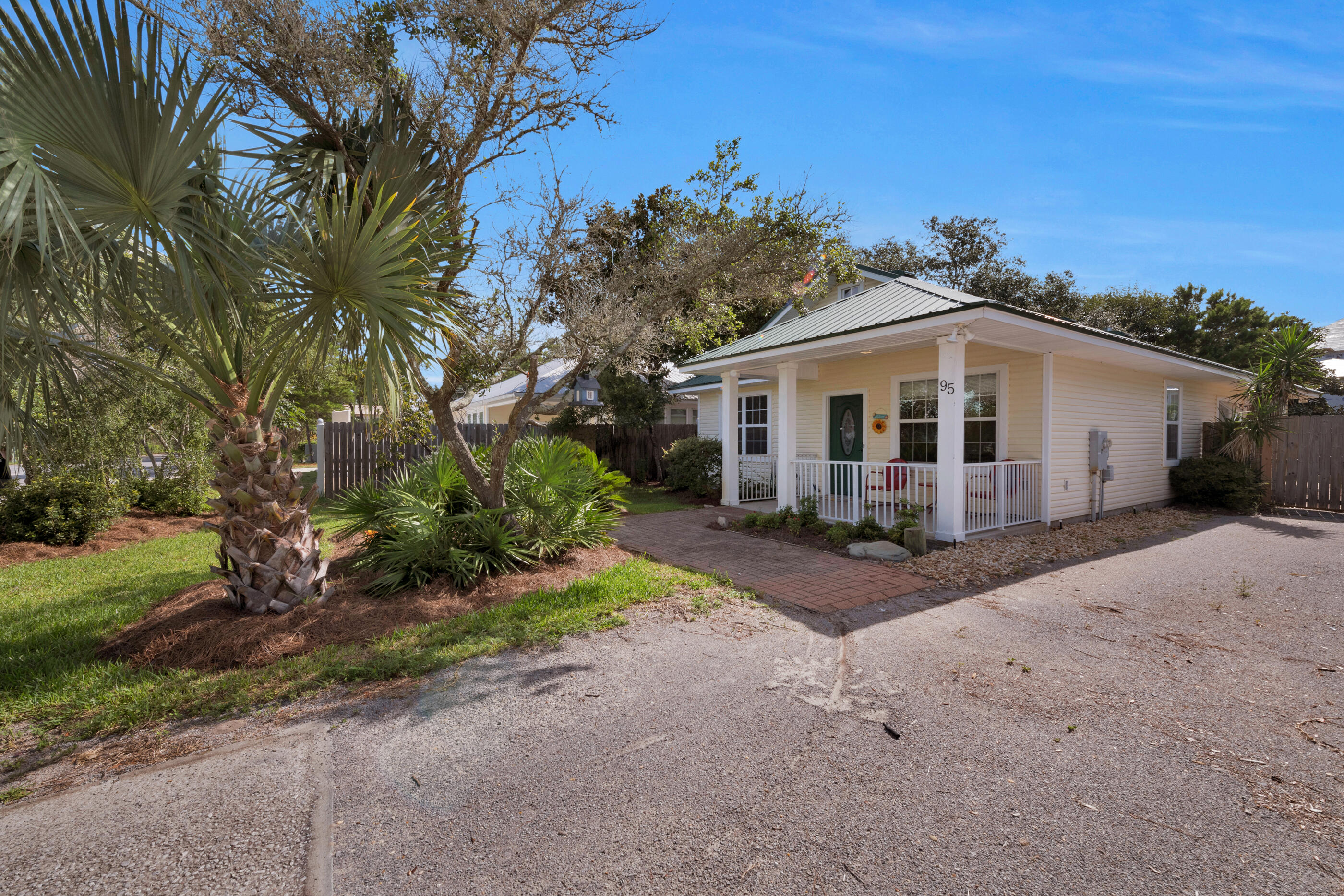 CRYSTAL BEACH - Residential