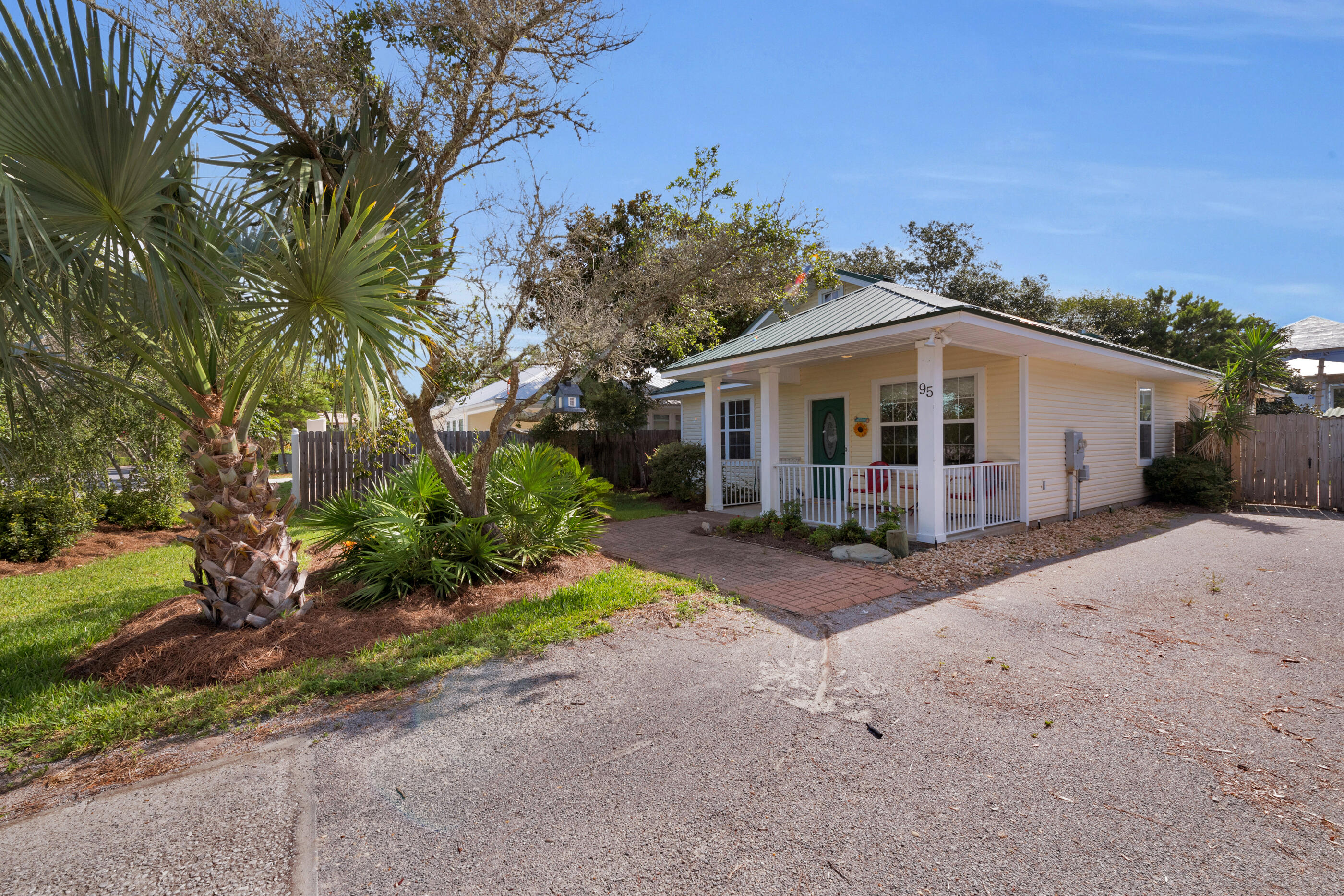 CRYSTAL BEACH - Residential