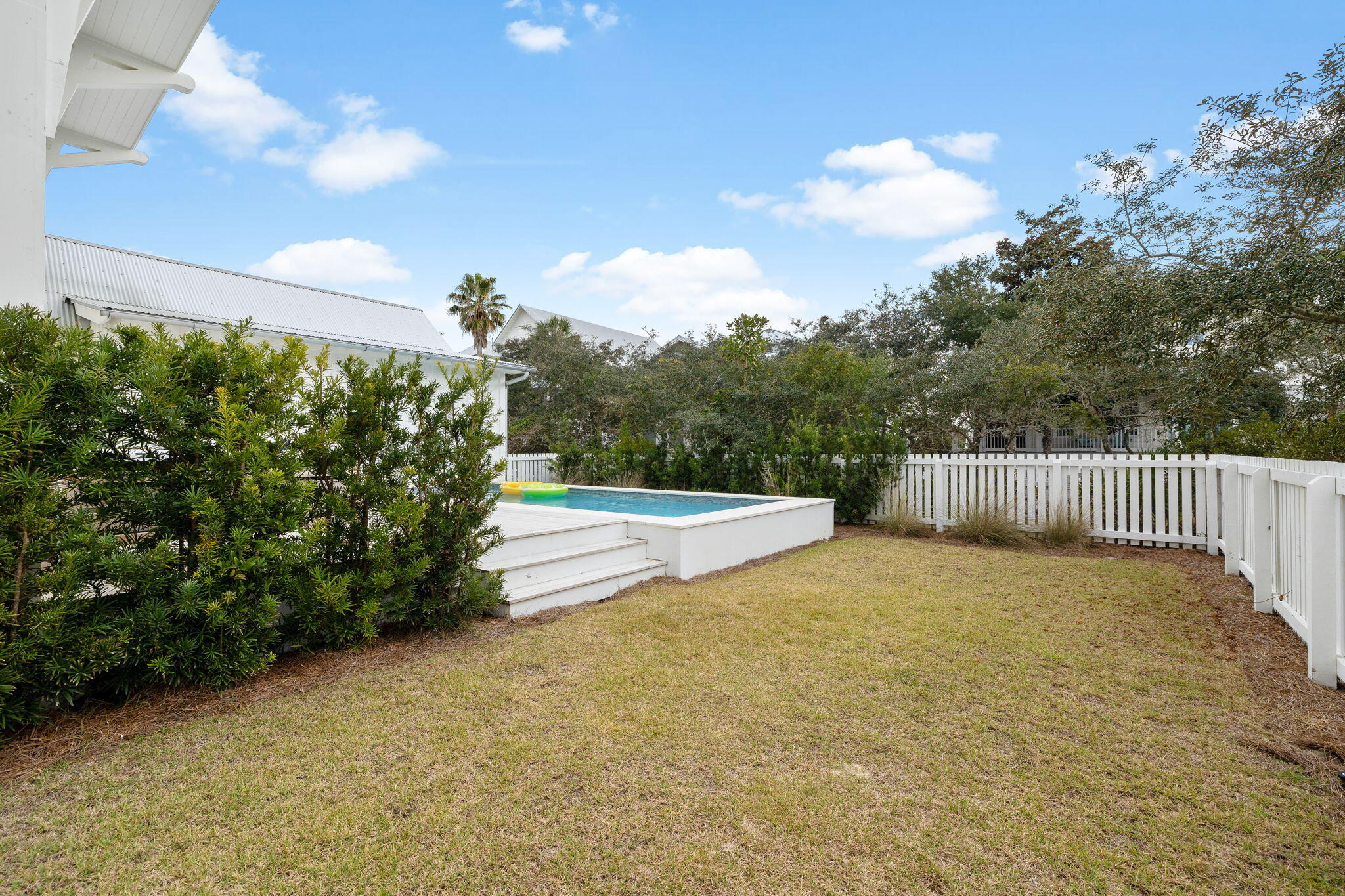 OLD FLORIDA BEACH - Residential