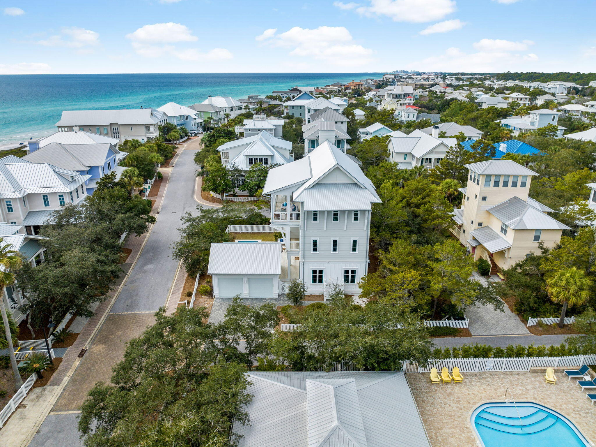 OLD FLORIDA BEACH - Residential