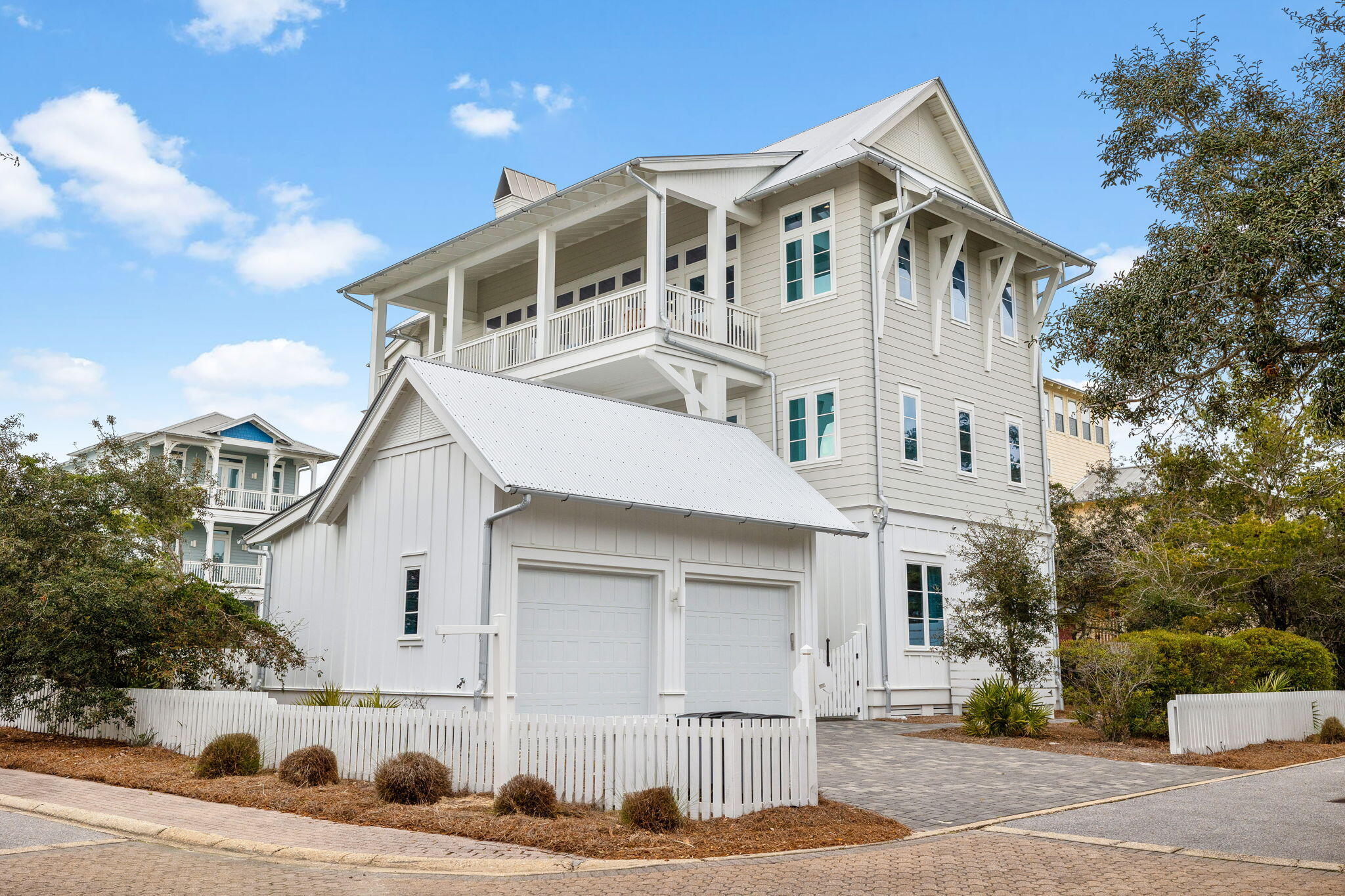 OLD FLORIDA BEACH - Residential