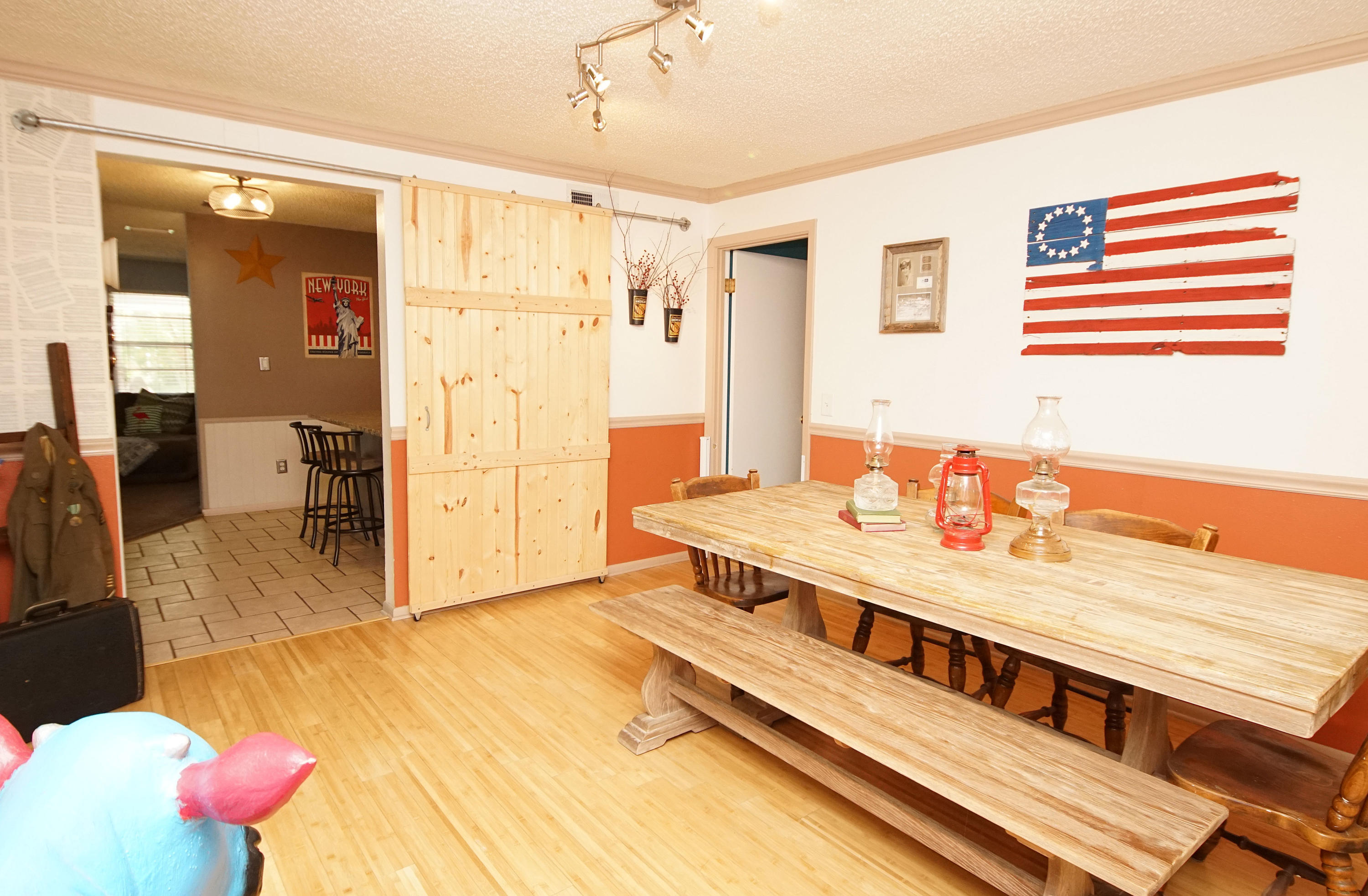 GARNIERS BEACH 6TH - Residential