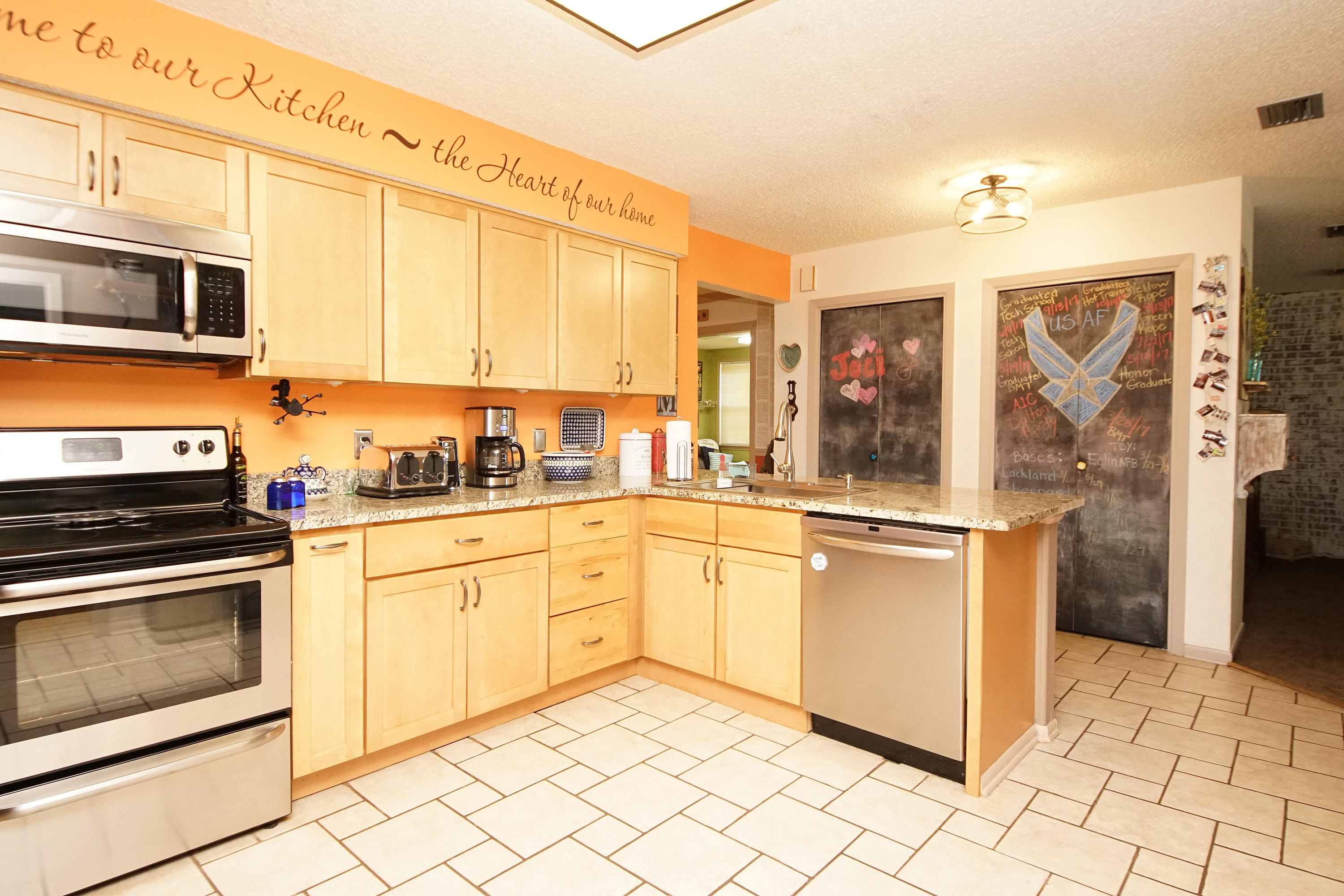 GARNIERS BEACH 6TH - Residential