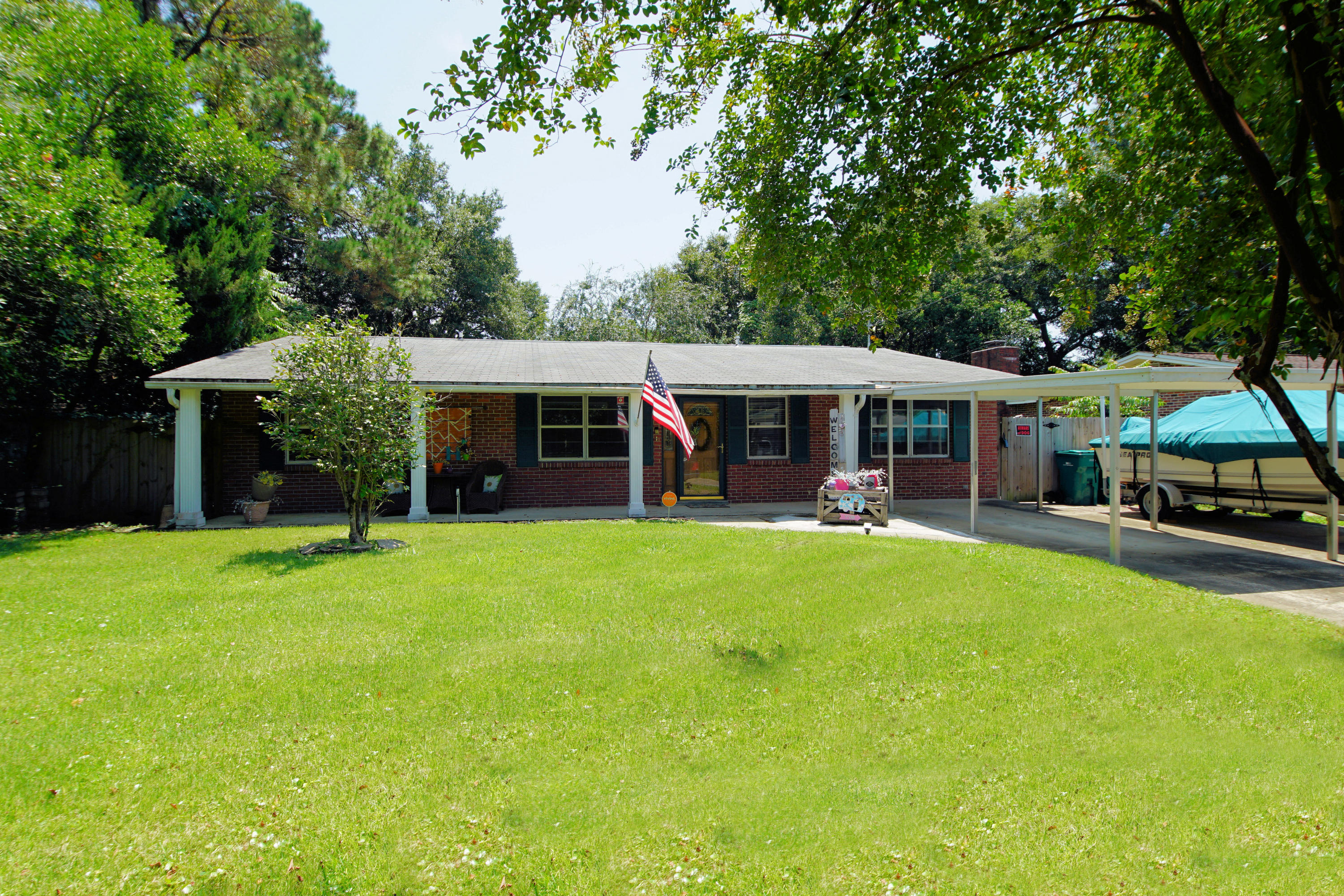 GARNIERS BEACH 6TH - Residential