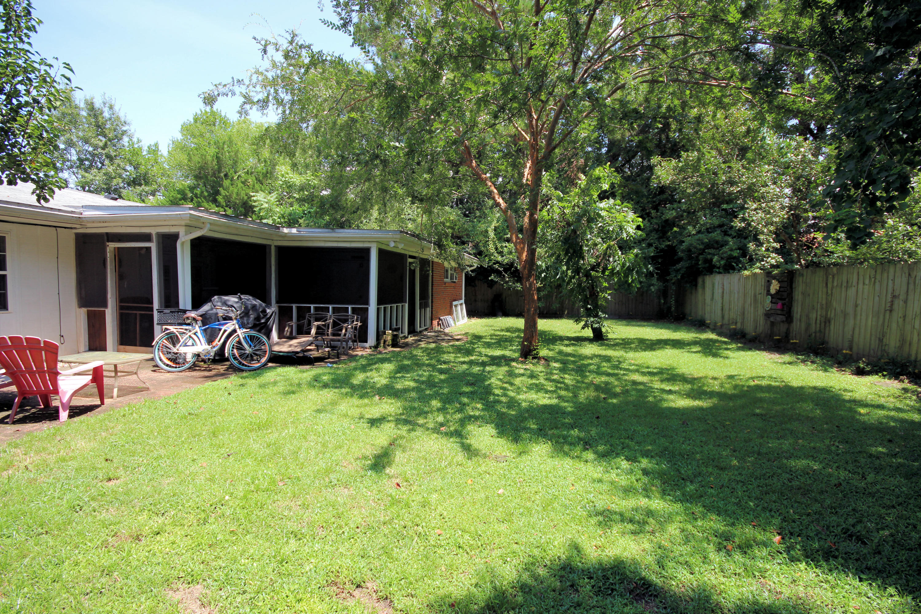 GARNIERS BEACH 6TH - Residential