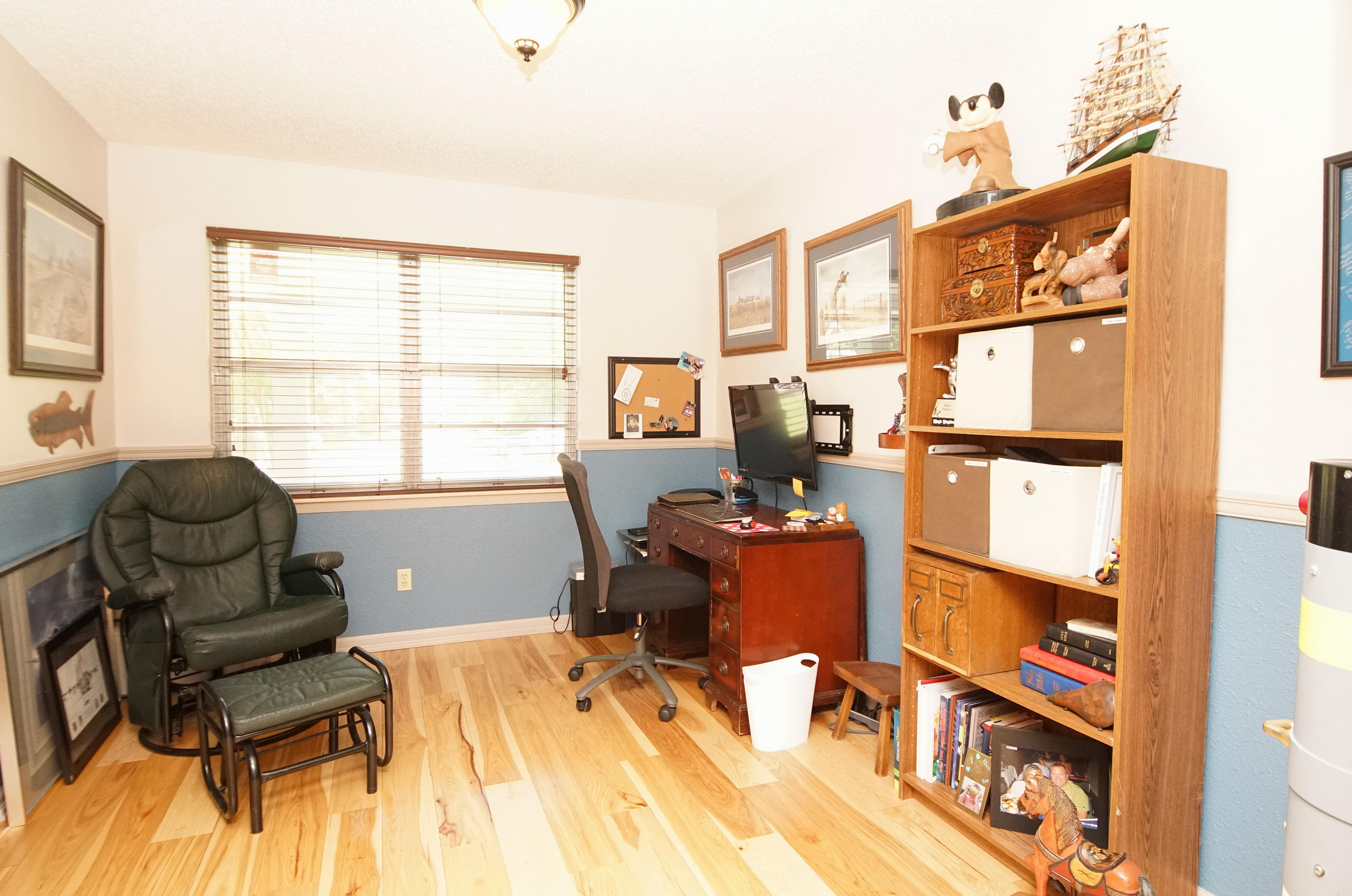 GARNIERS BEACH 6TH - Residential