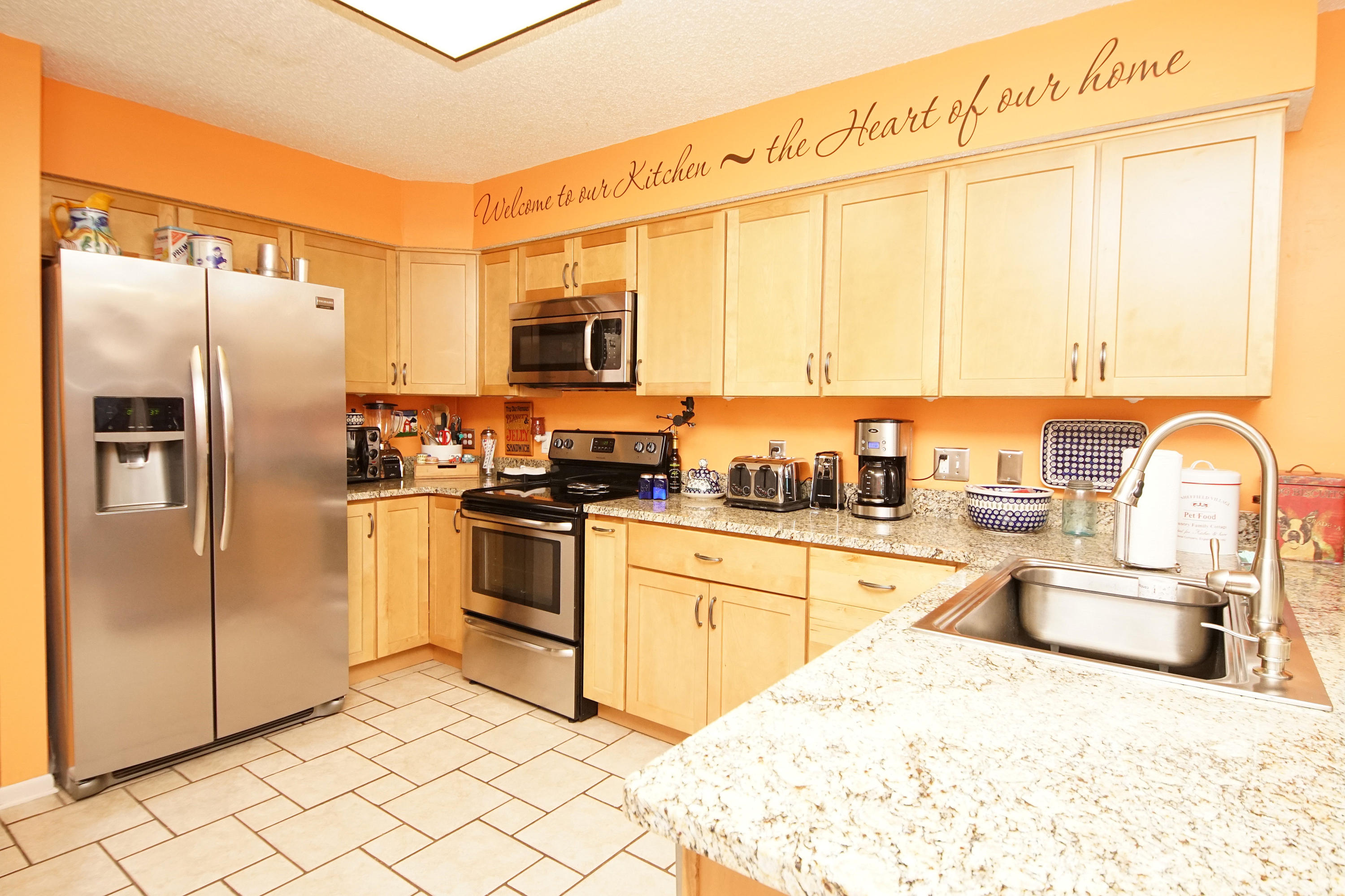 GARNIERS BEACH 6TH - Residential