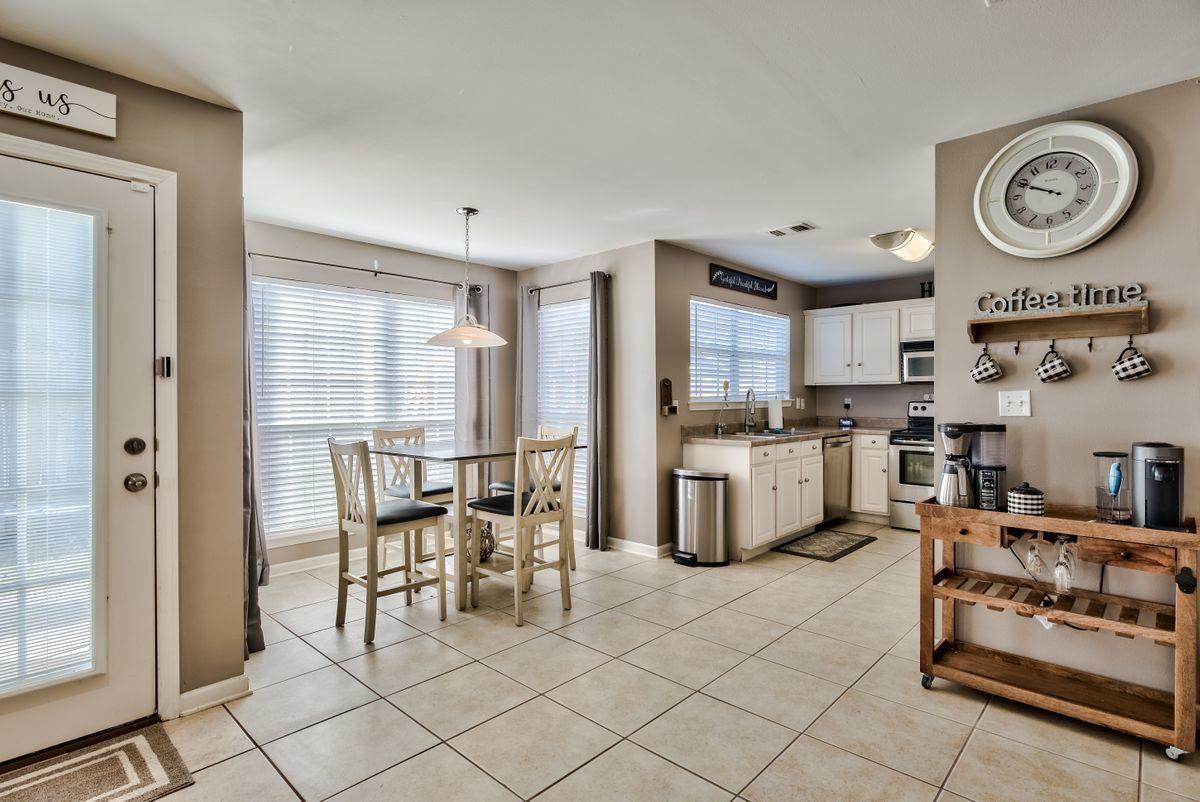 OLDE FLORIDA LAKES PHS II - Residential