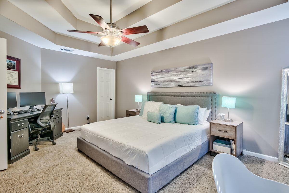 OLDE FLORIDA LAKES PHS II - Residential