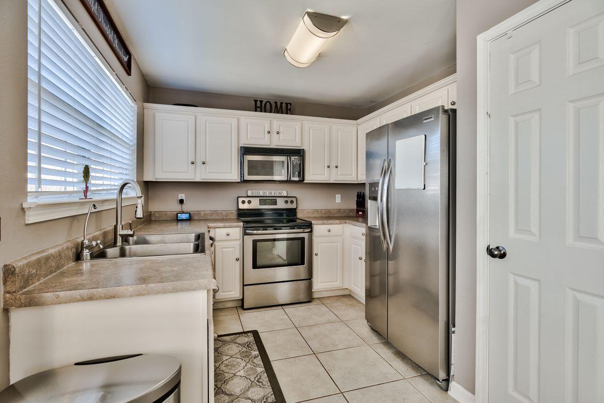 OLDE FLORIDA LAKES PHS II - Residential