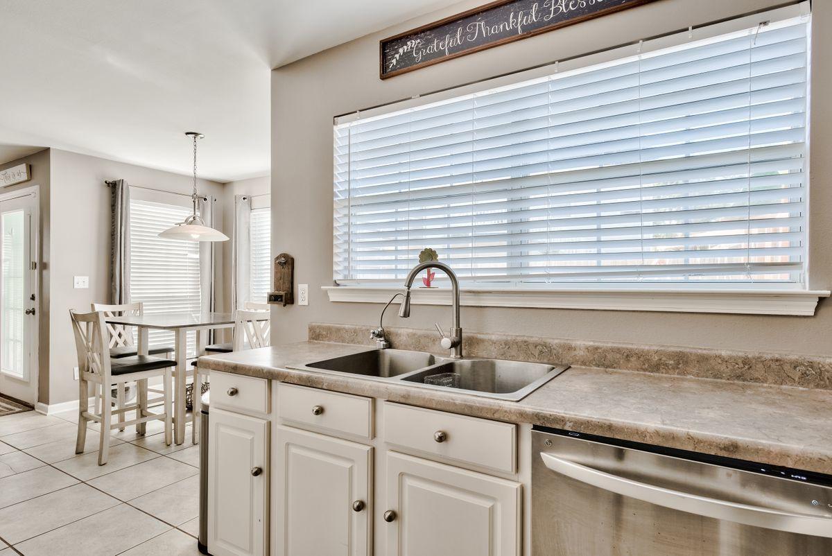 OLDE FLORIDA LAKES PHS II - Residential