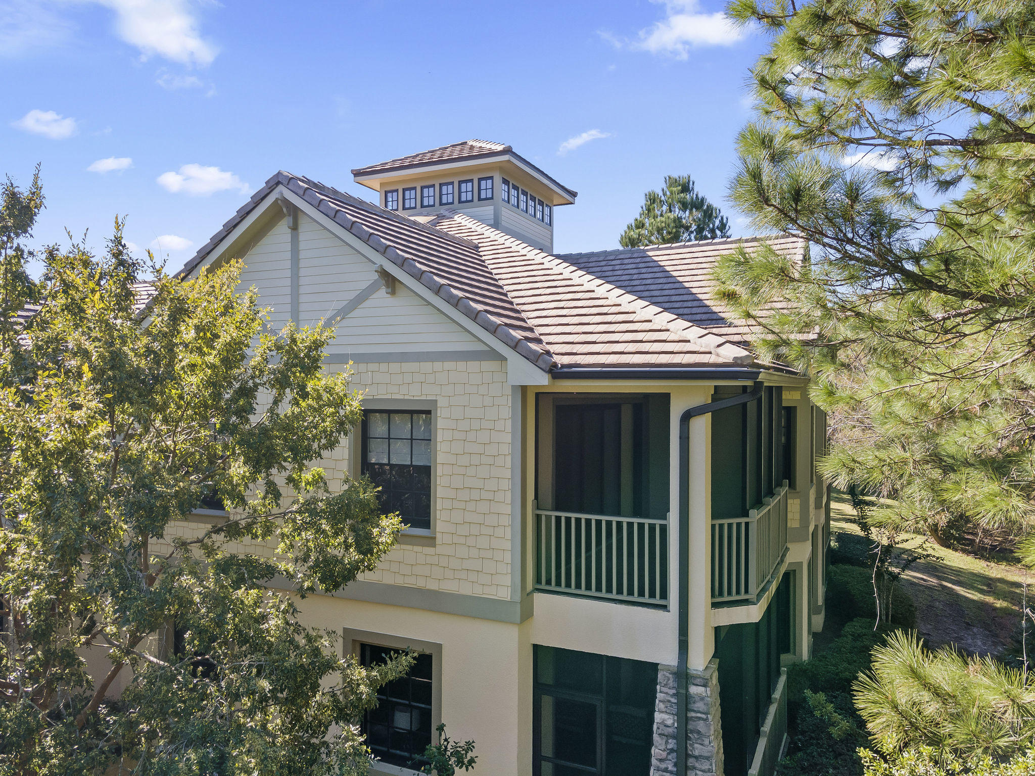 WILD HERON - CLUBSIDE - Residential