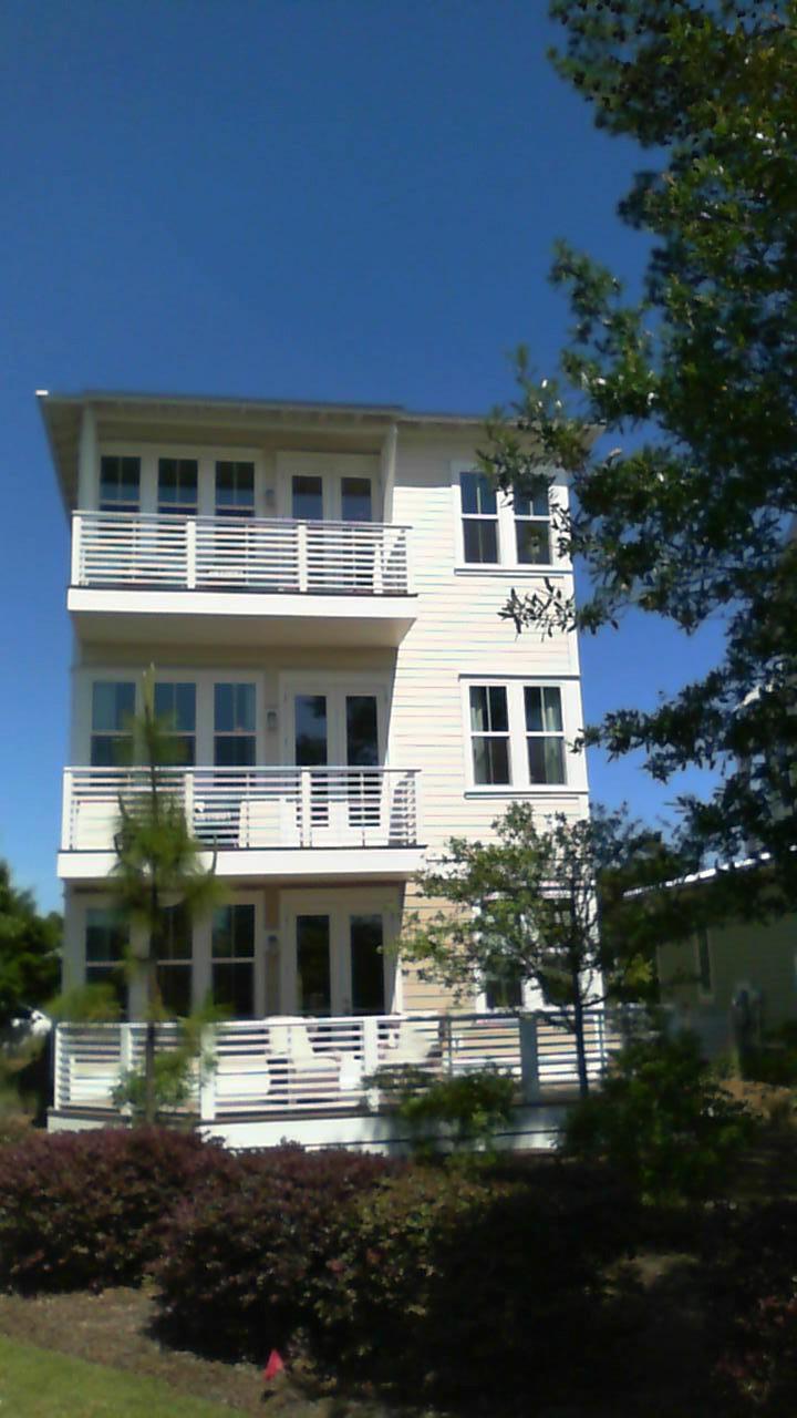 HIGHLAND PARKS - Residential
