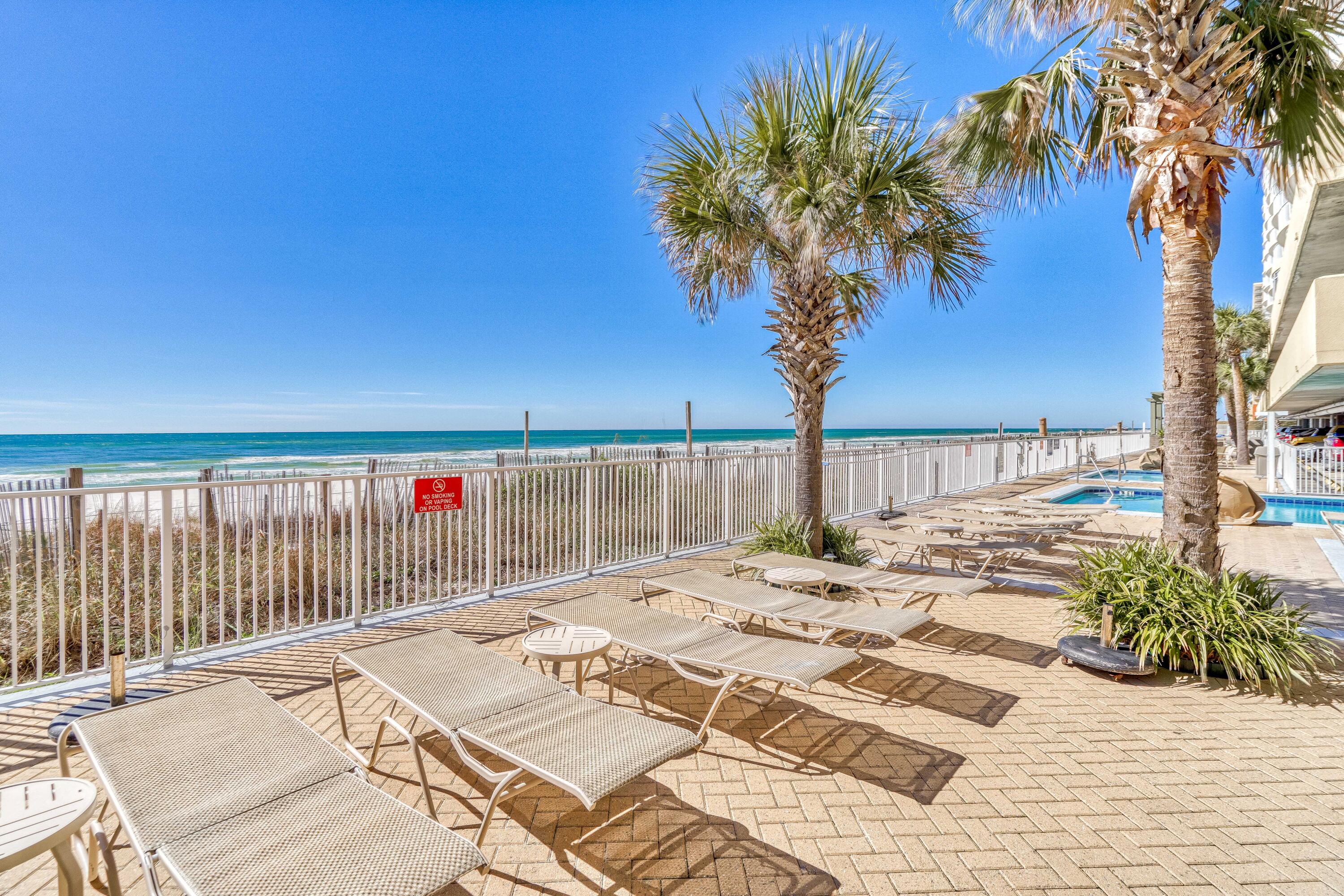 EMERALD ISLE - Residential