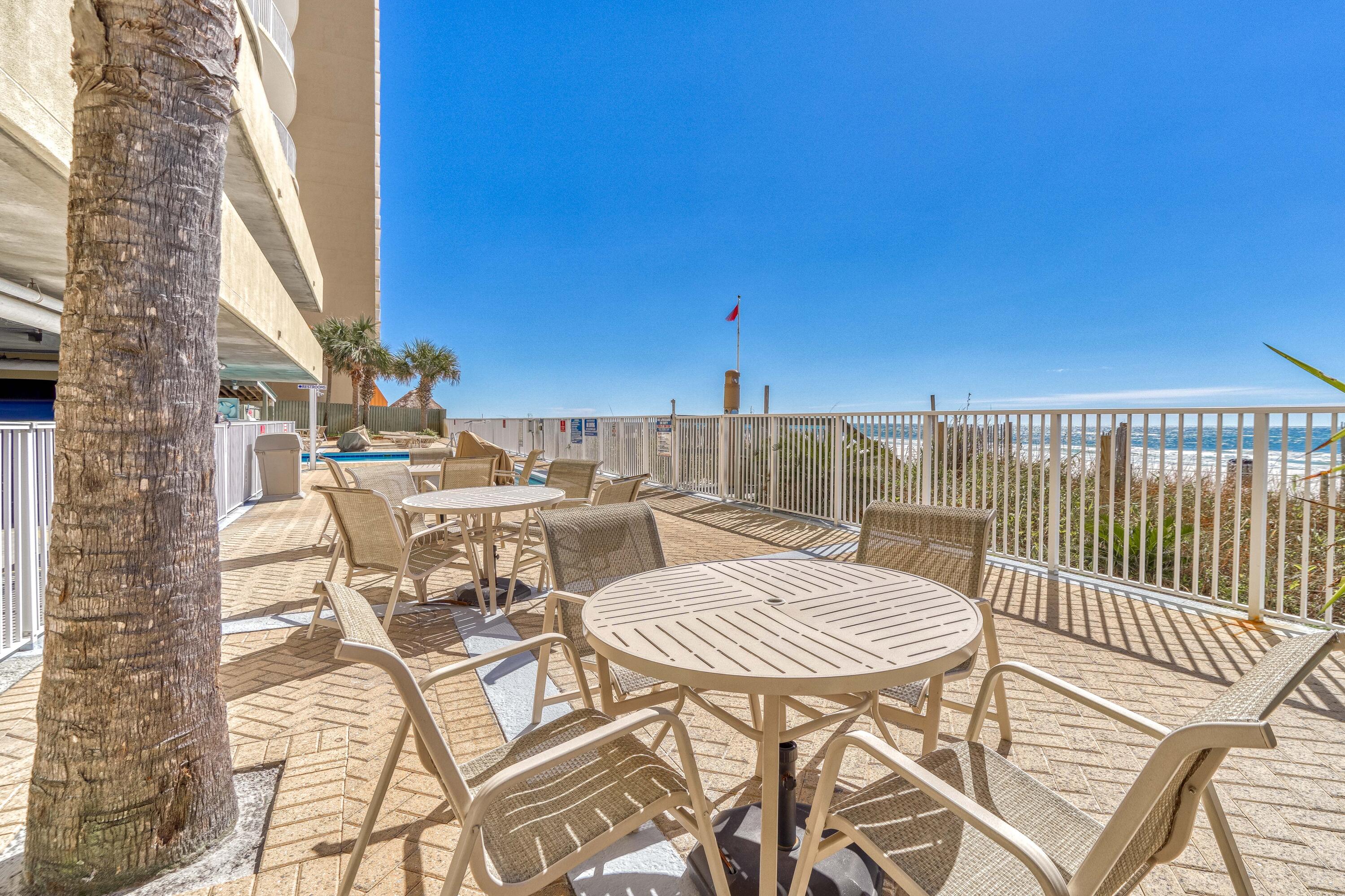 EMERALD ISLE - Residential