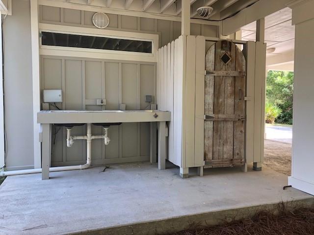 BEACH VIEW HEIGHTS UNREC - Residential