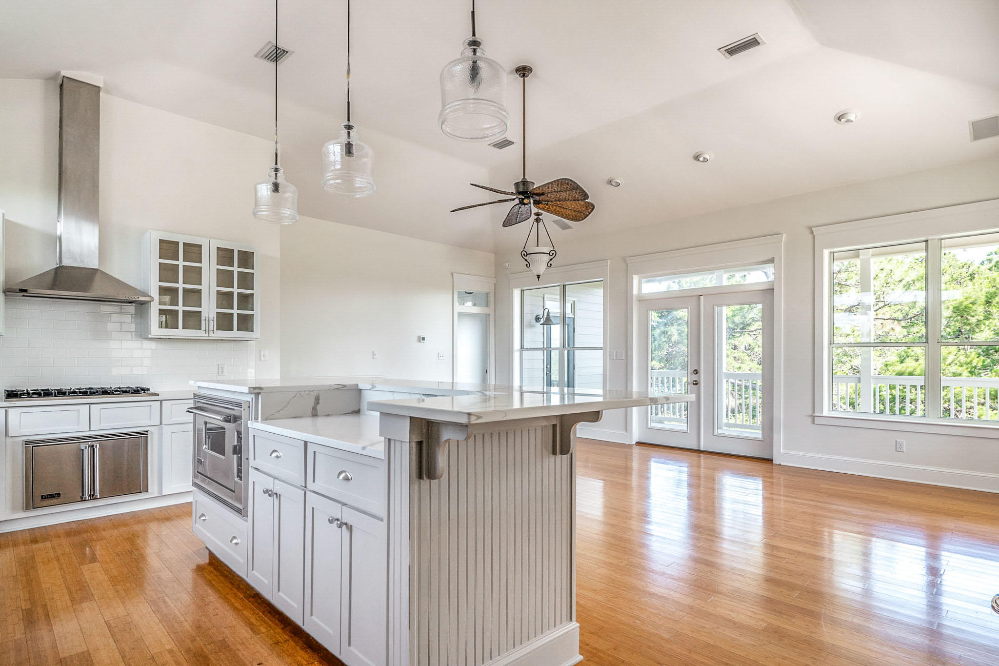 BEACH VIEW HEIGHTS UNREC - Residential