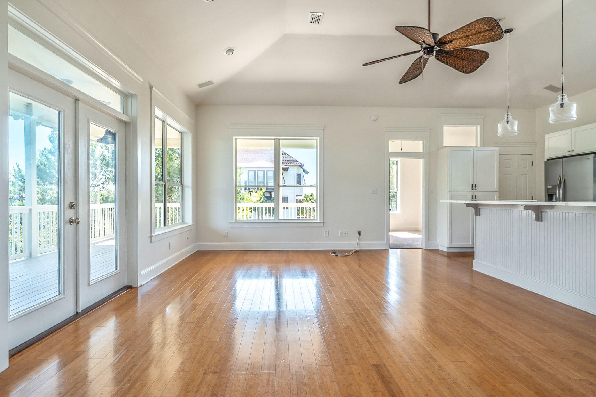 BEACH VIEW HEIGHTS UNREC - Residential