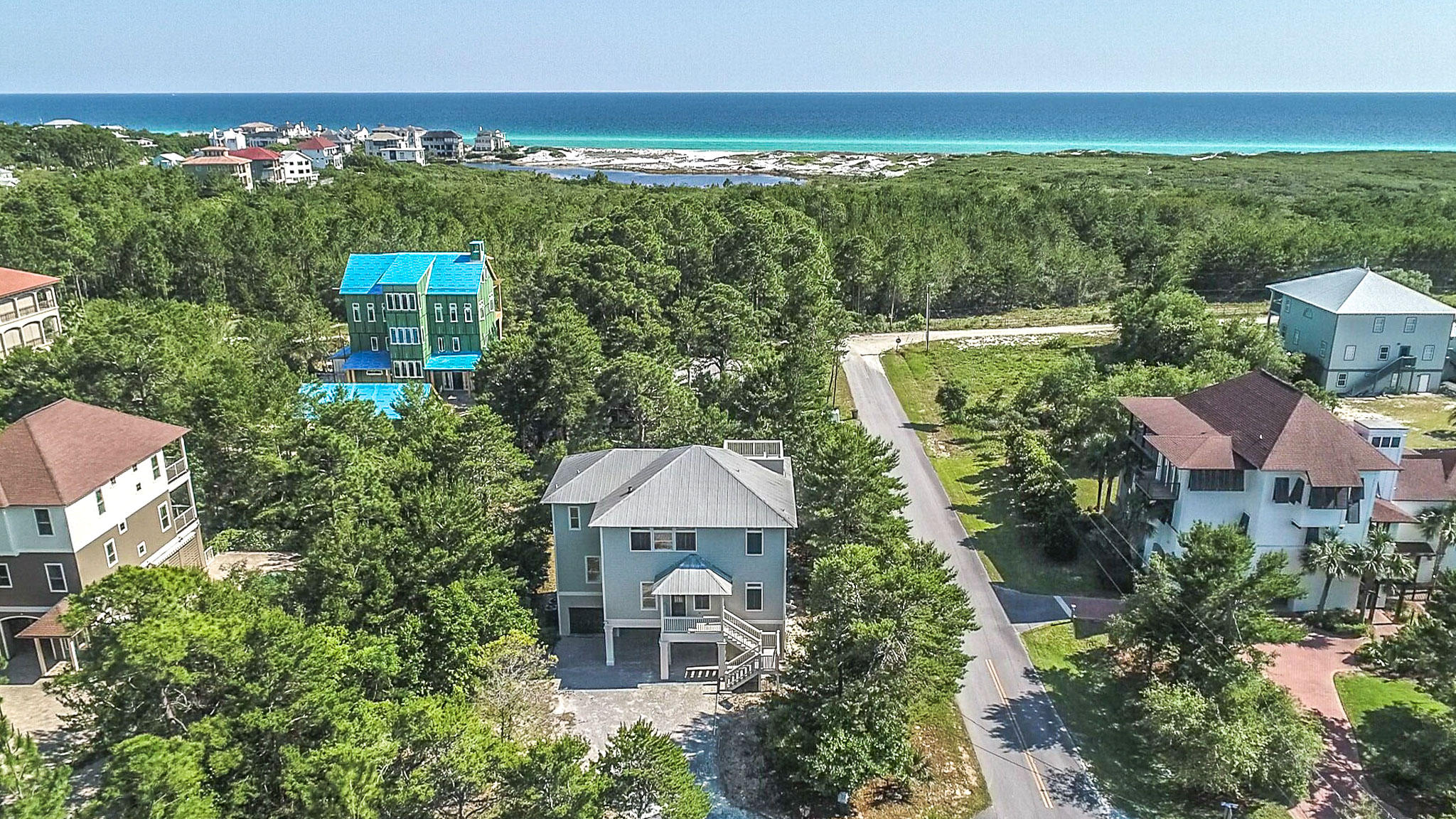 BEACH VIEW HEIGHTS UNREC - Residential