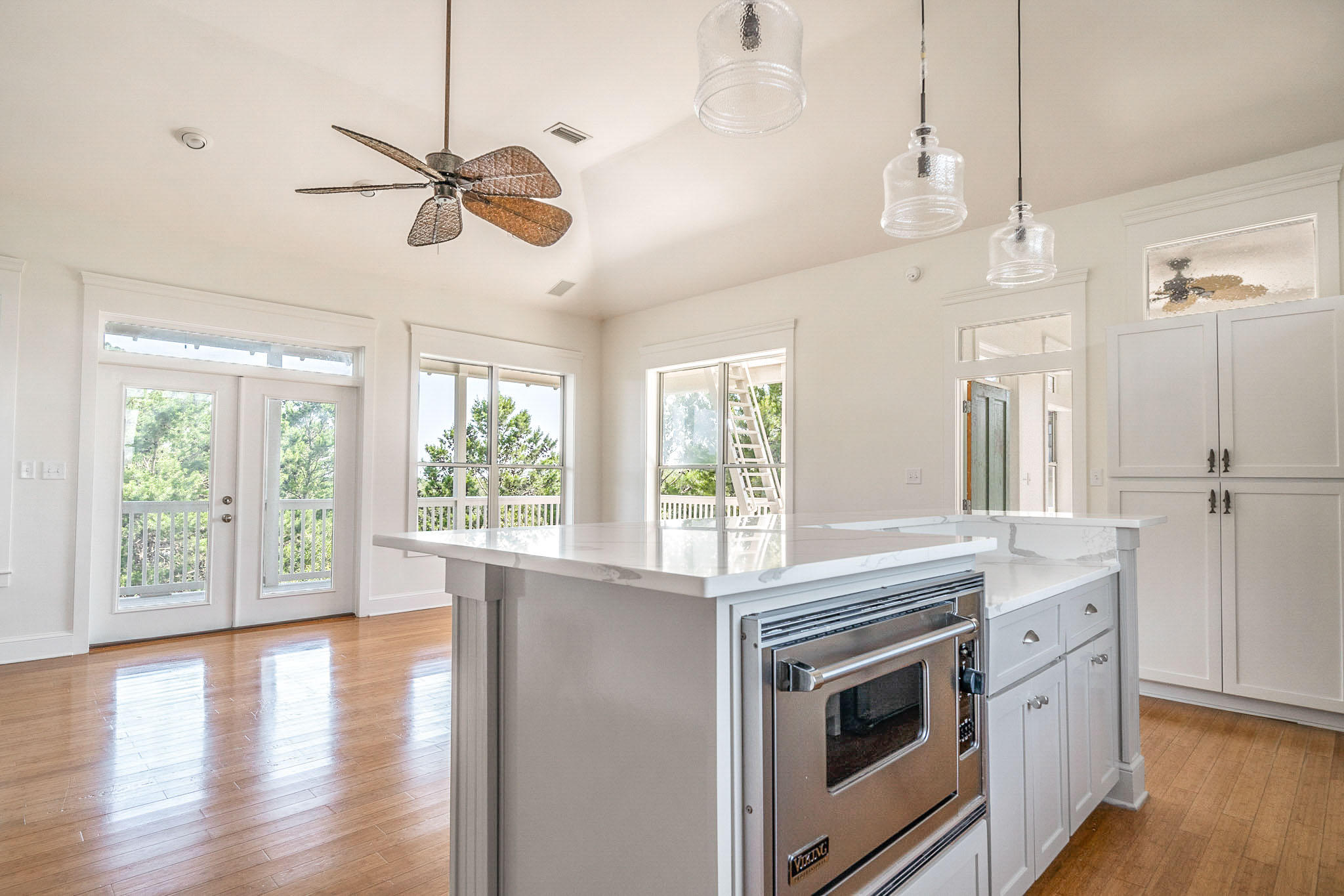 BEACH VIEW HEIGHTS UNREC - Residential